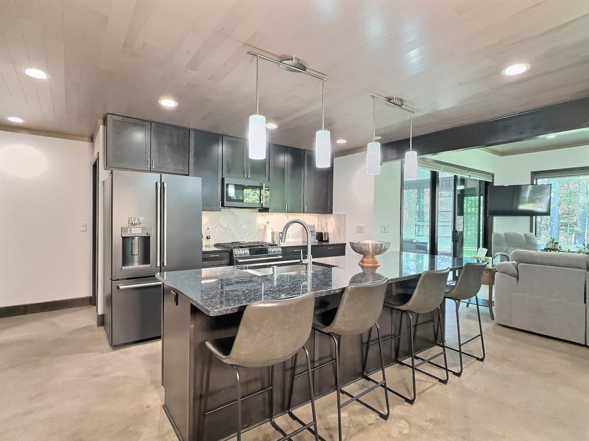 River Property Property 1369 Riverview Dr Photo 14