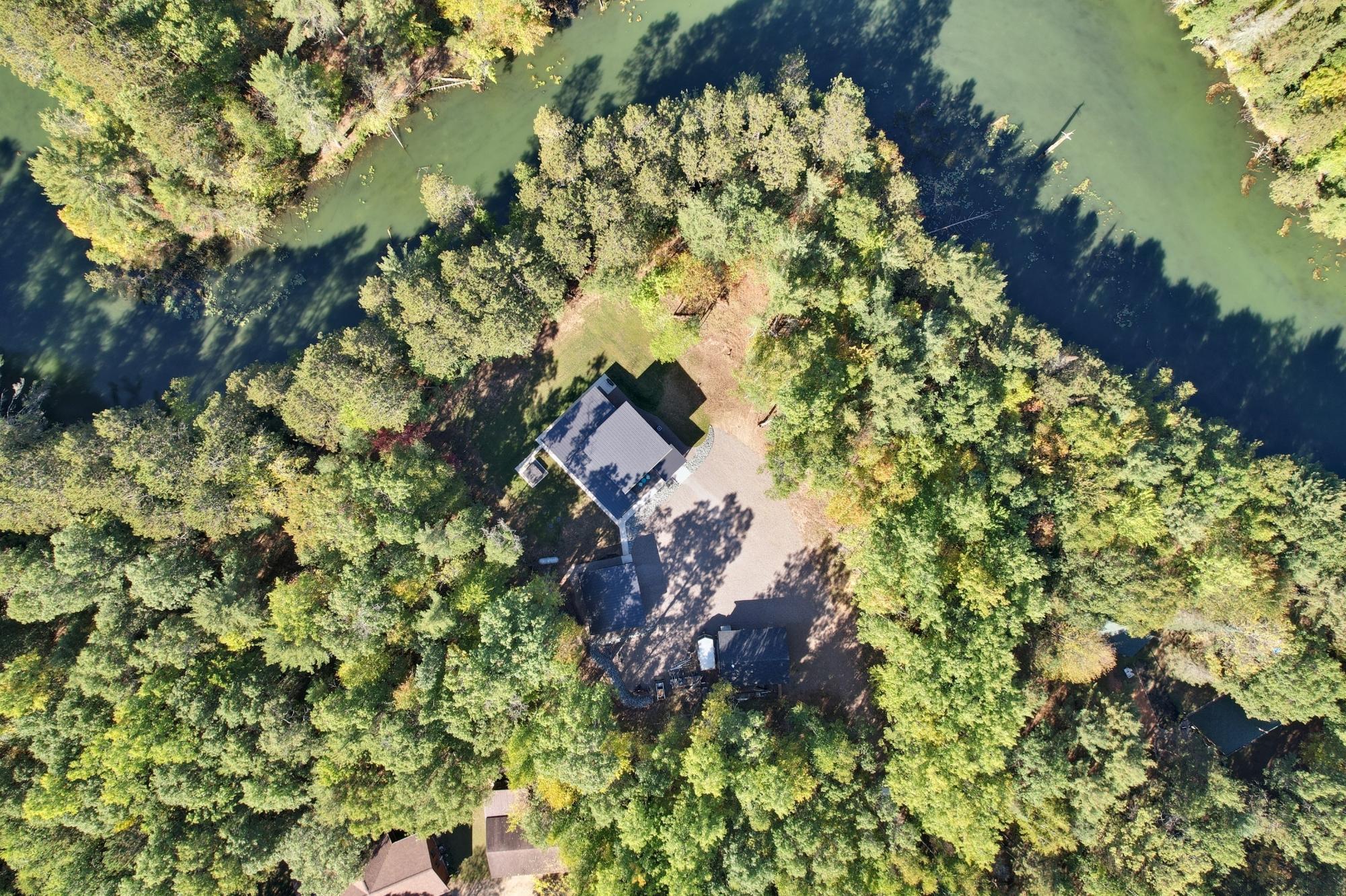 Undocumented Lake Property 1369 Riverview Dr Photo 4