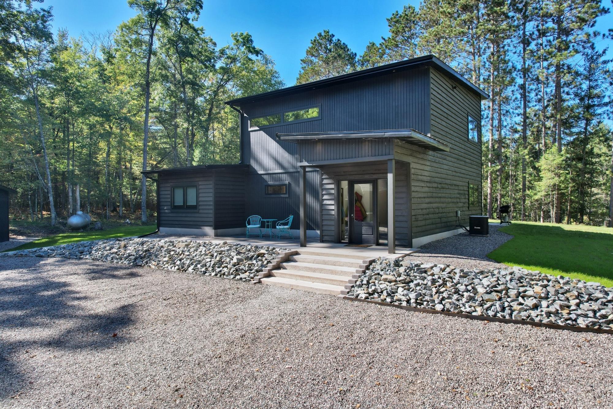 Undocumented Lake Property 1369 Riverview Dr Photo 5