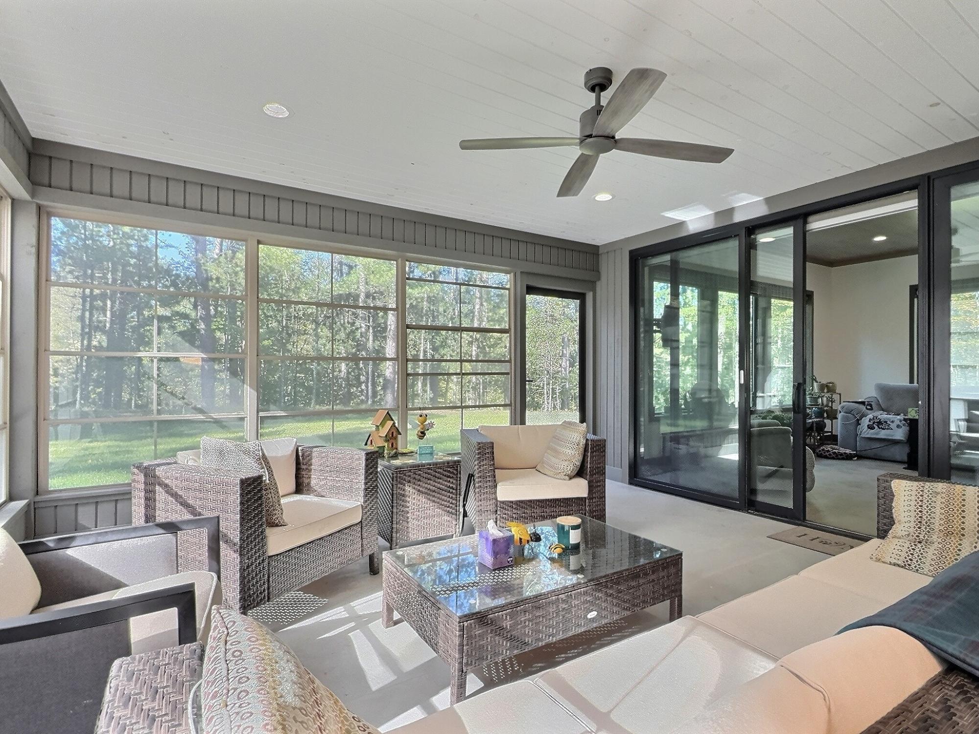 River Property Property 1369 Riverview Dr Photo 9