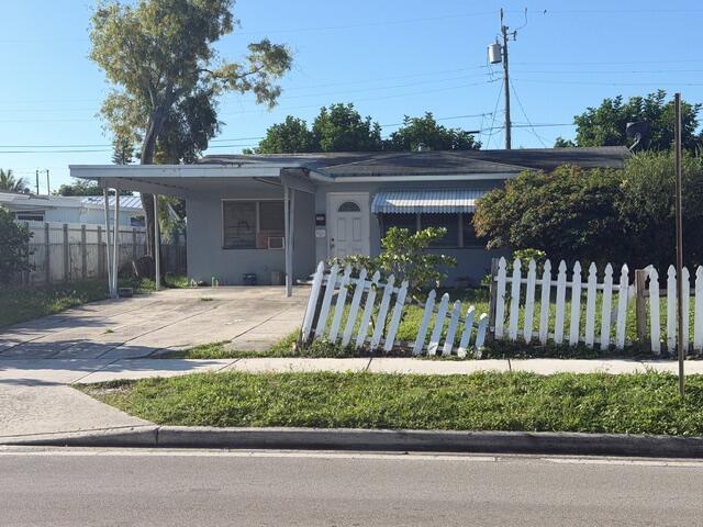 Homes for sale in Lake Worth Beach, FL | 1005 12Th Avenue N, Lake Worth Beach, FL 33460 | MLS# R11127246