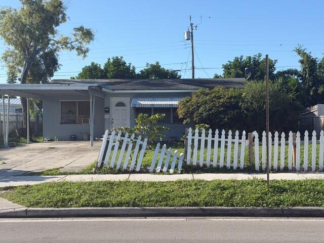 Homes for sale in Lake Worth Beach, FL | 1005 12Th Avenue N, Lake Worth Beach, FL 33460 | MLS# R11127246