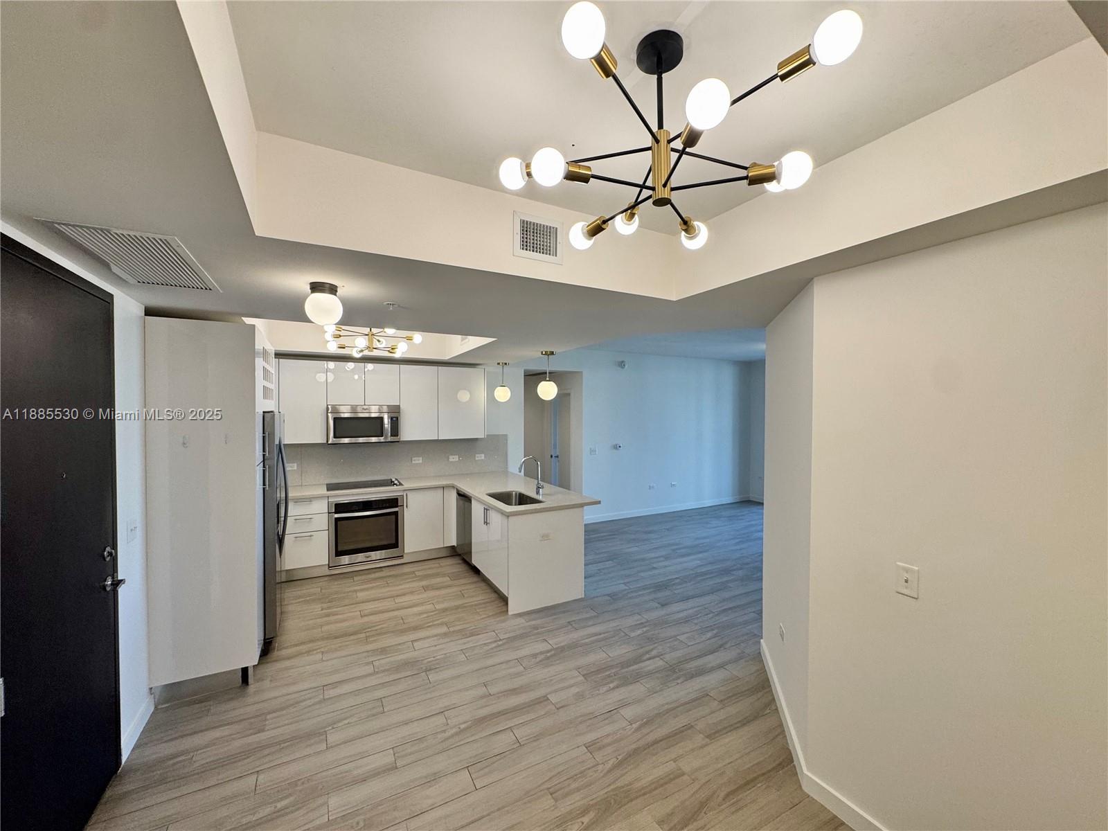 Nine At Mary Brickell Vil