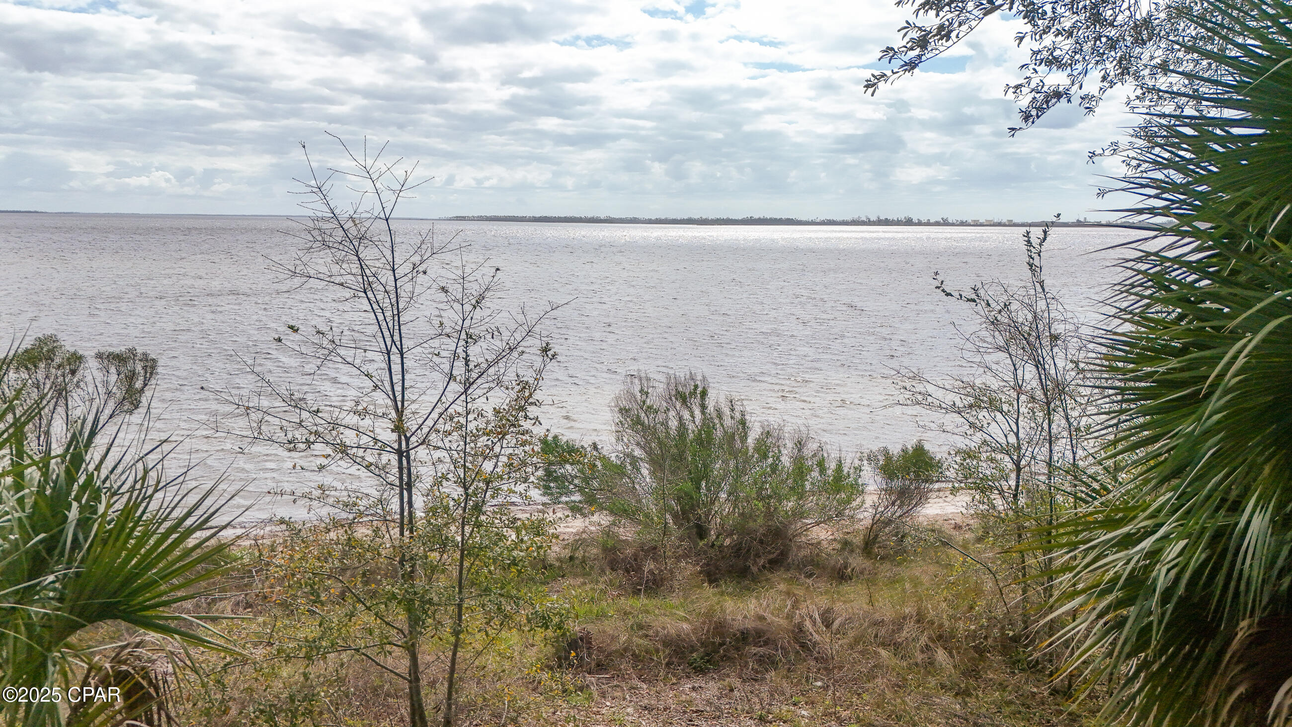 Listing photo id 14 for 6241 Hwy 98 Bus