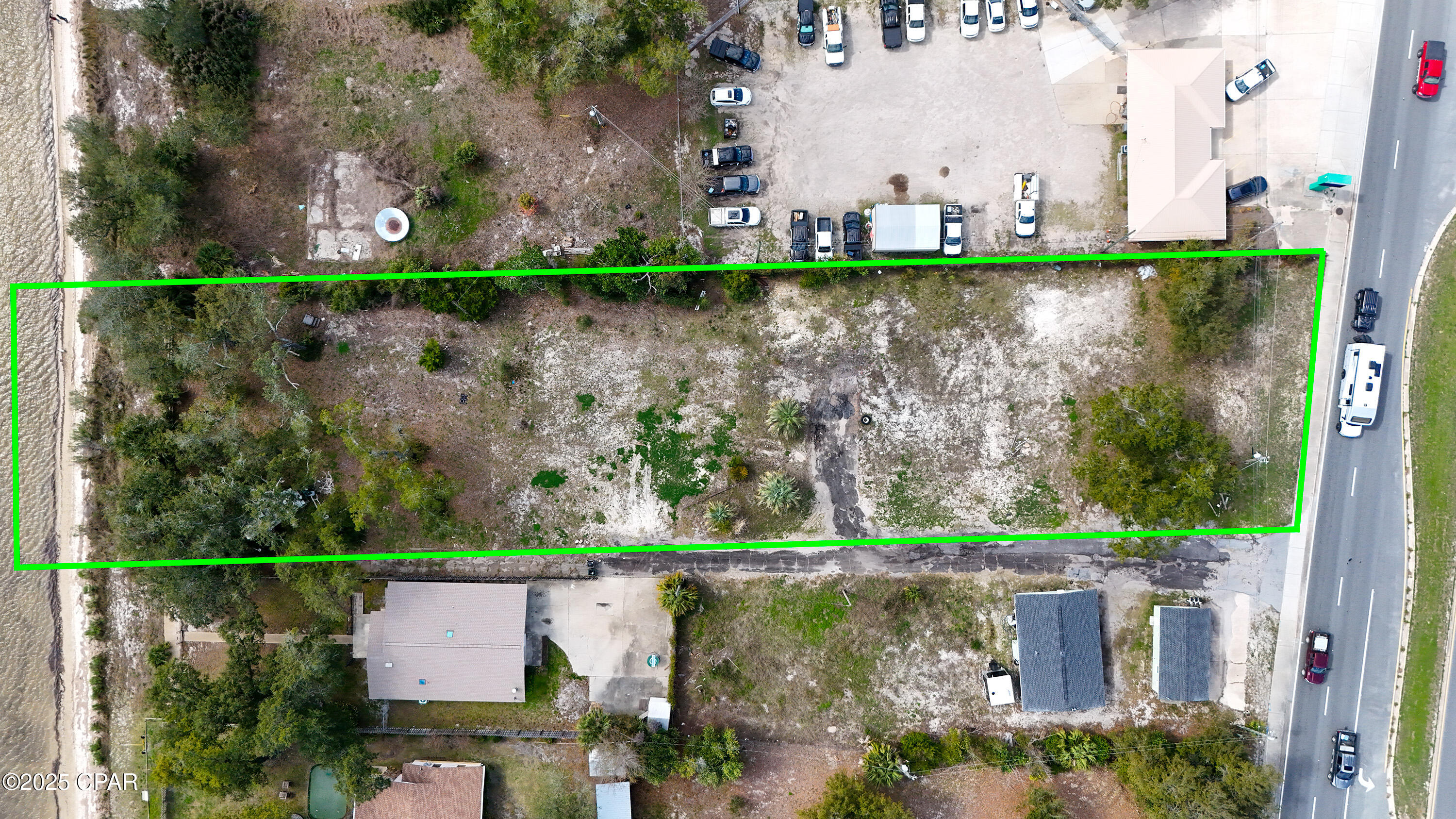 Listing photo id 6 for 6241 Hwy 98 Bus