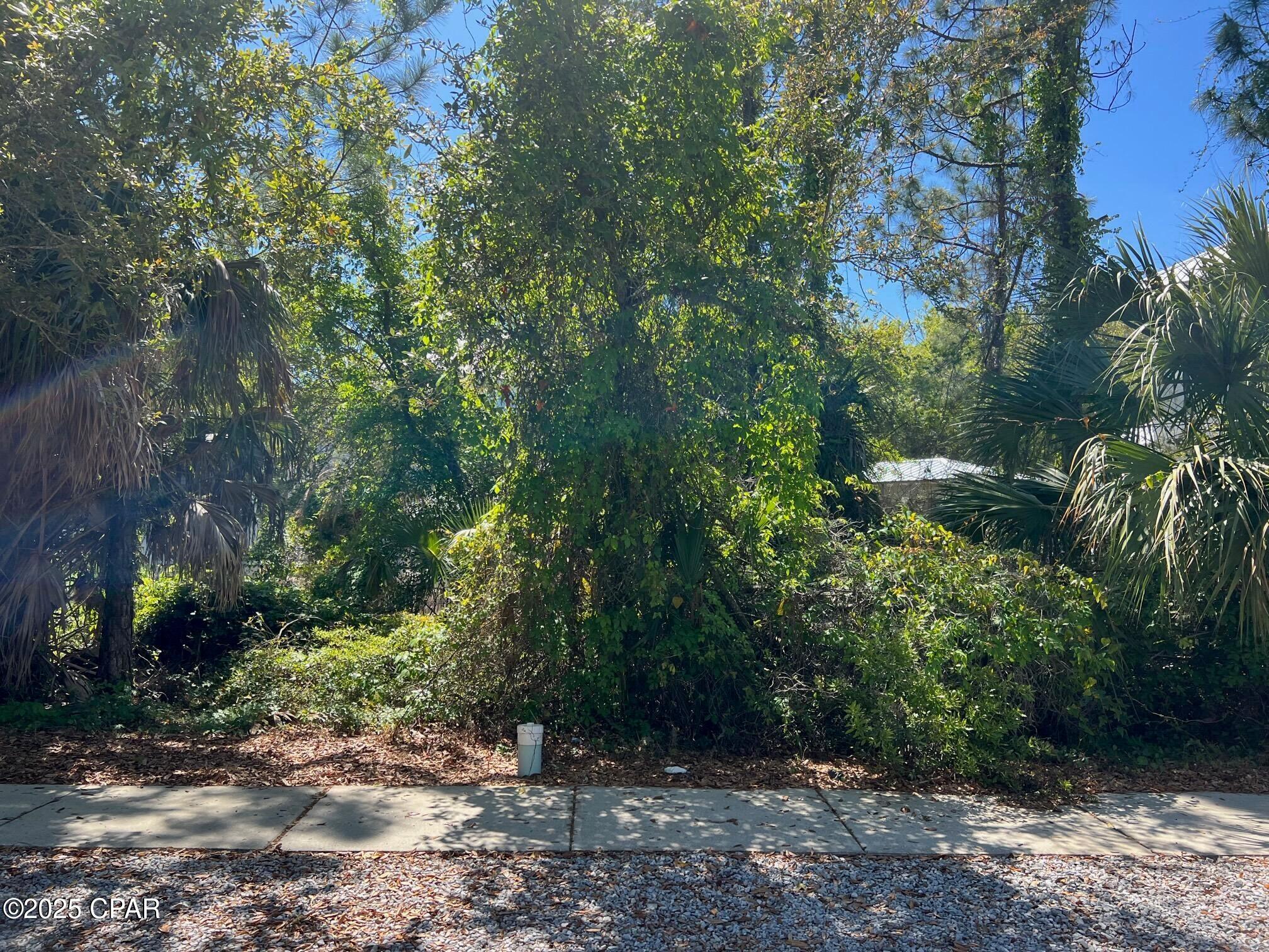 109 Parkshore Drive, Panama City Beach, FL 32413 thumbnail, photo 8 of 24
