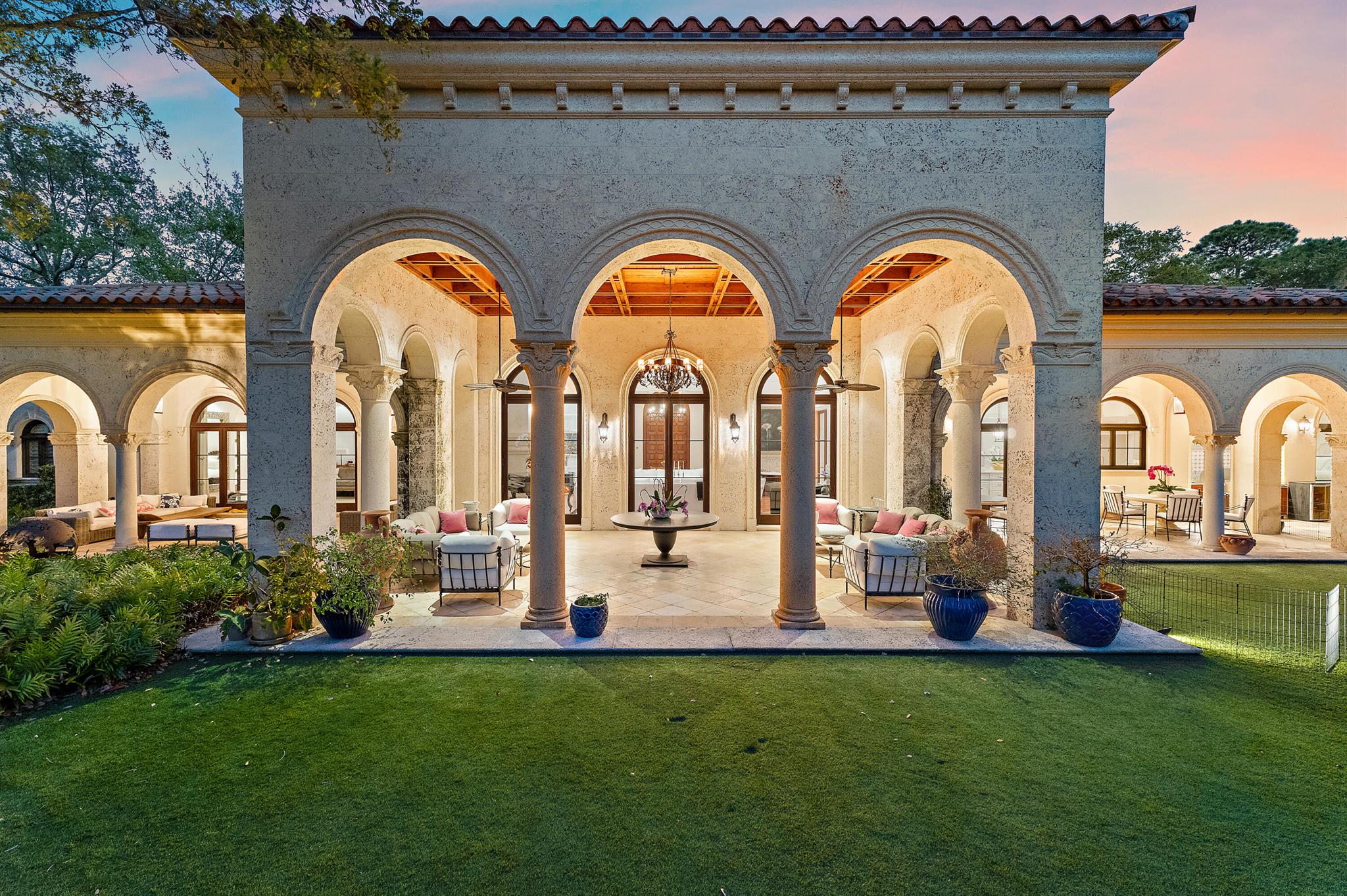 Homes for sale in Jupiter, FL | 150 Bears Club Dr, Jupiter, FL 33477 | MLS# R11127317