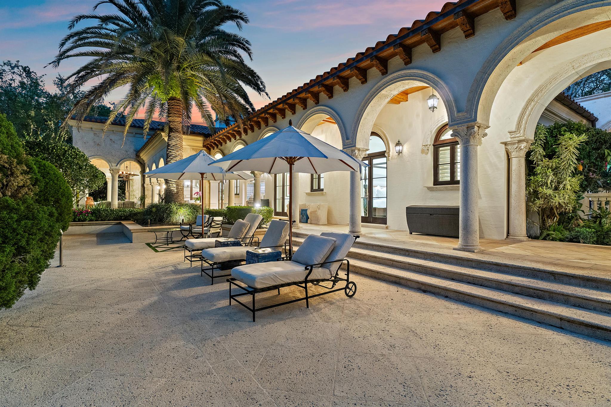 Homes for sale in Jupiter, FL | 150 Bears Club Dr, Jupiter, FL 33477 | MLS# R11127317