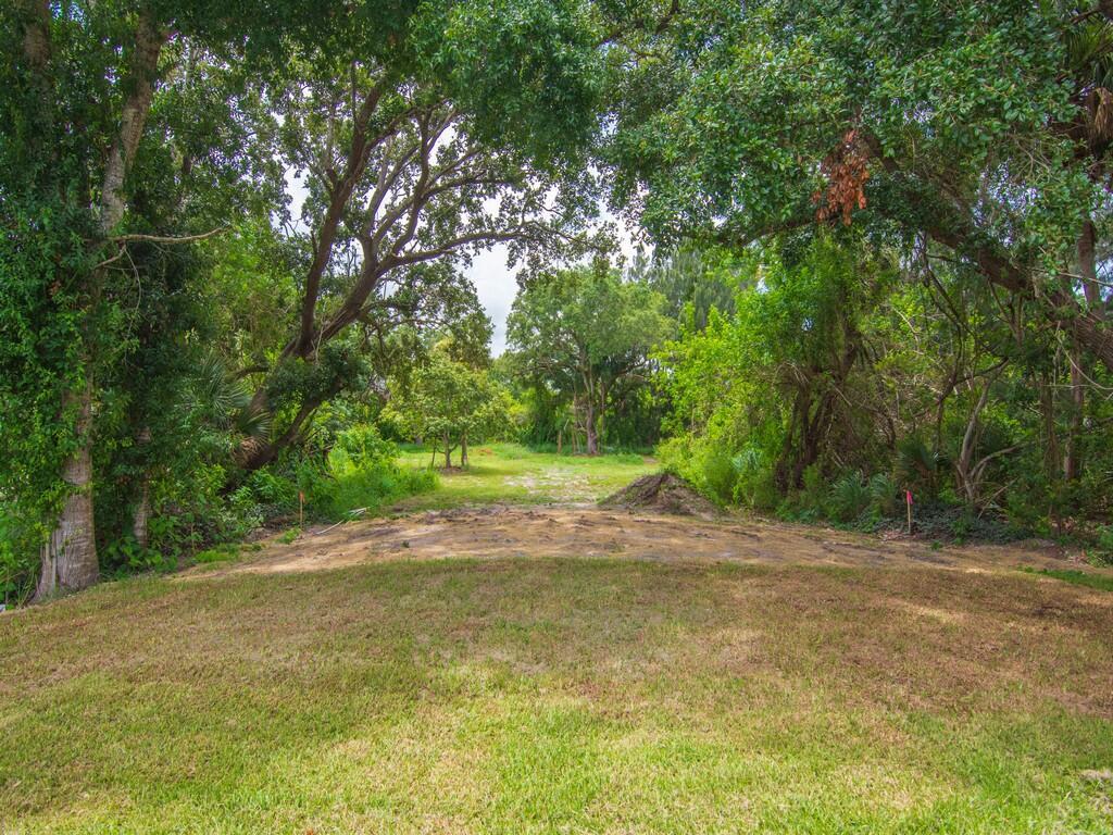 Homes for sale in Vero Beach, FL | 8525 64th Avenue, Vero Beach, FL 32967 | MLS# R11127334