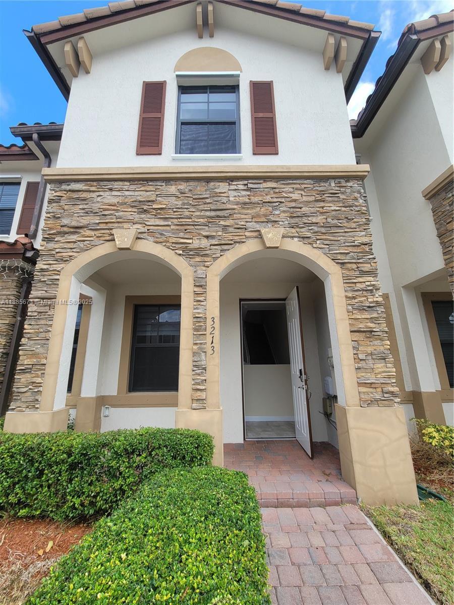 Martinique At Oasis Repla