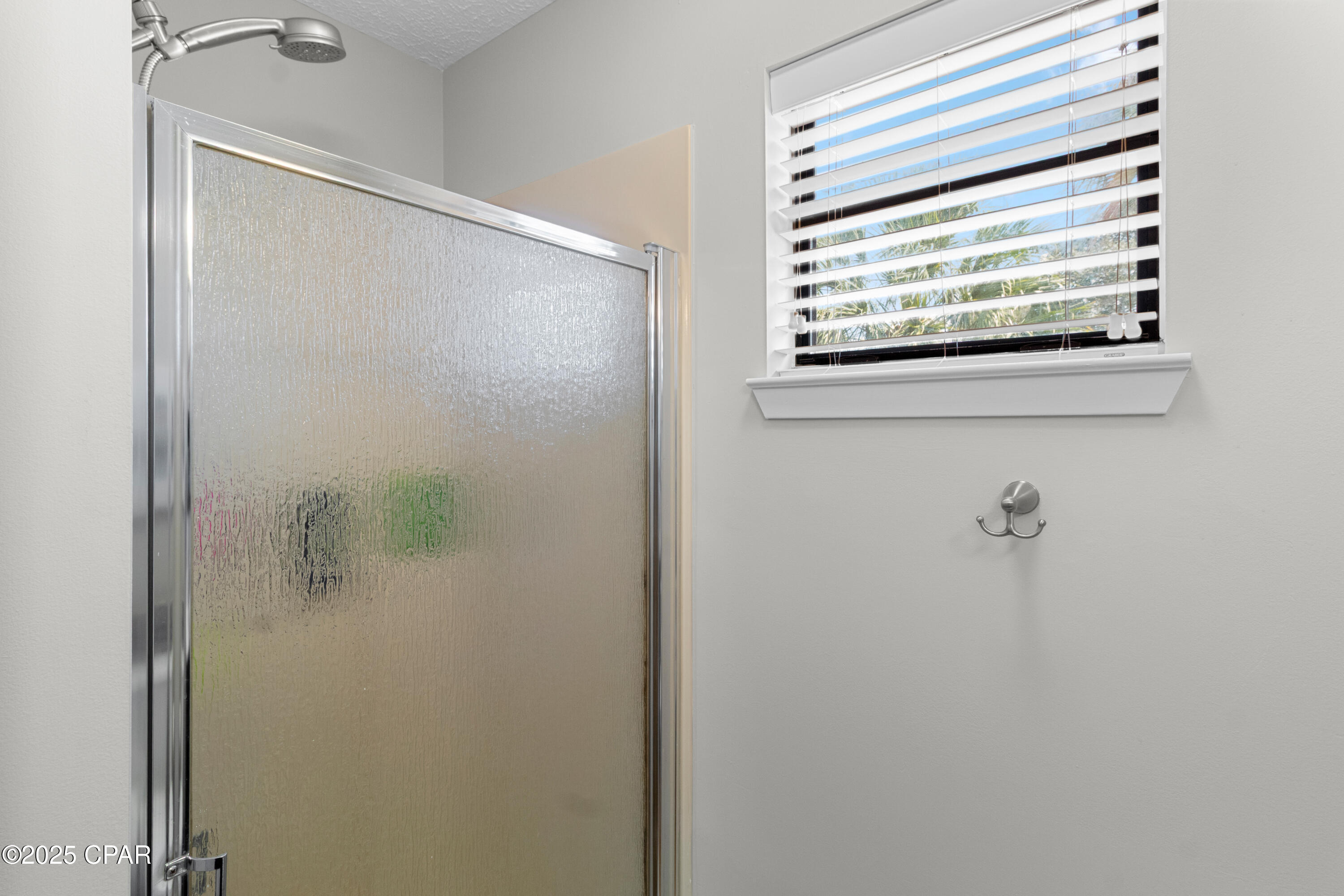 Image 15 For 204 Wells Street