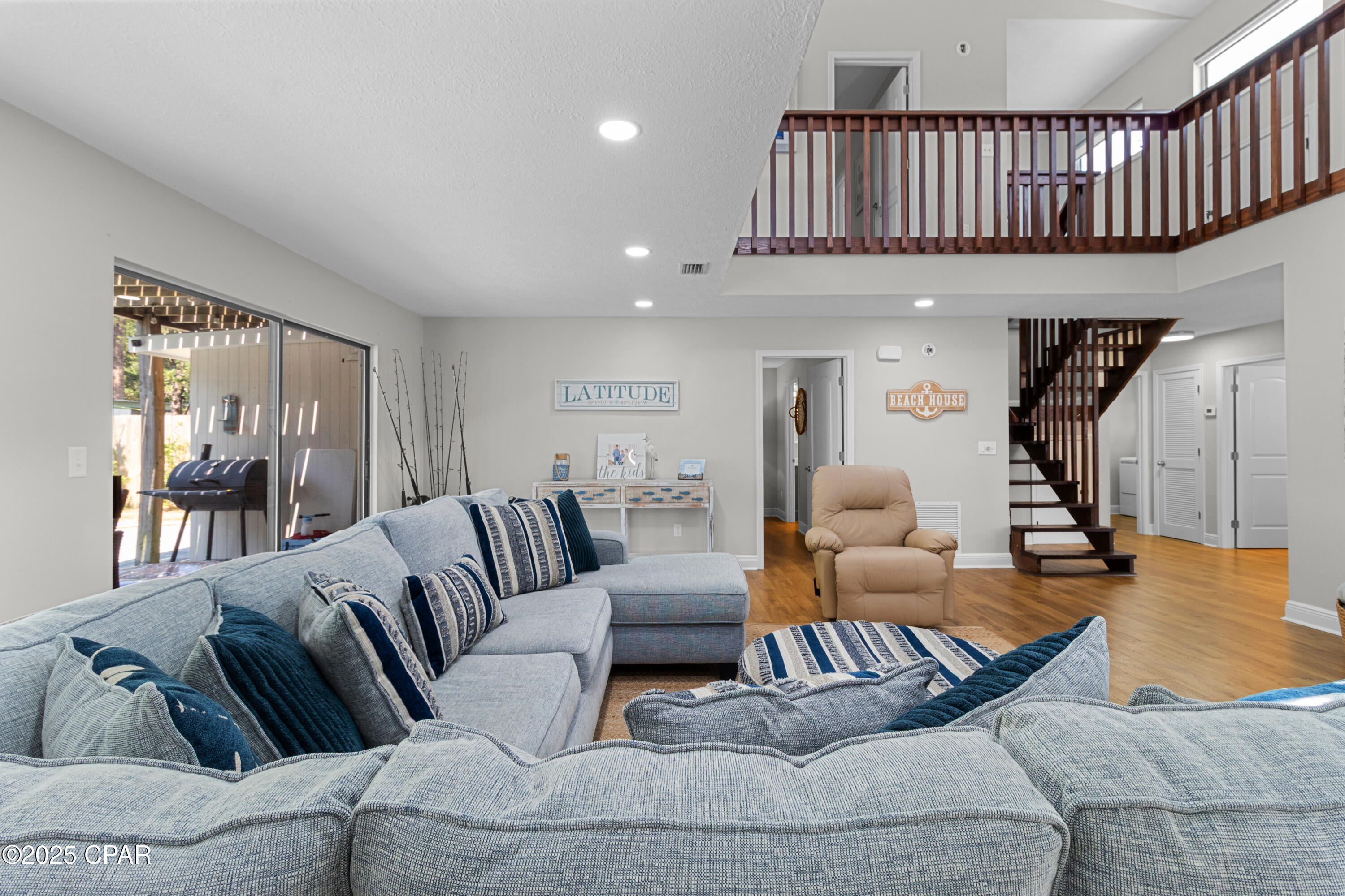 Image 22 For 204 Wells Street