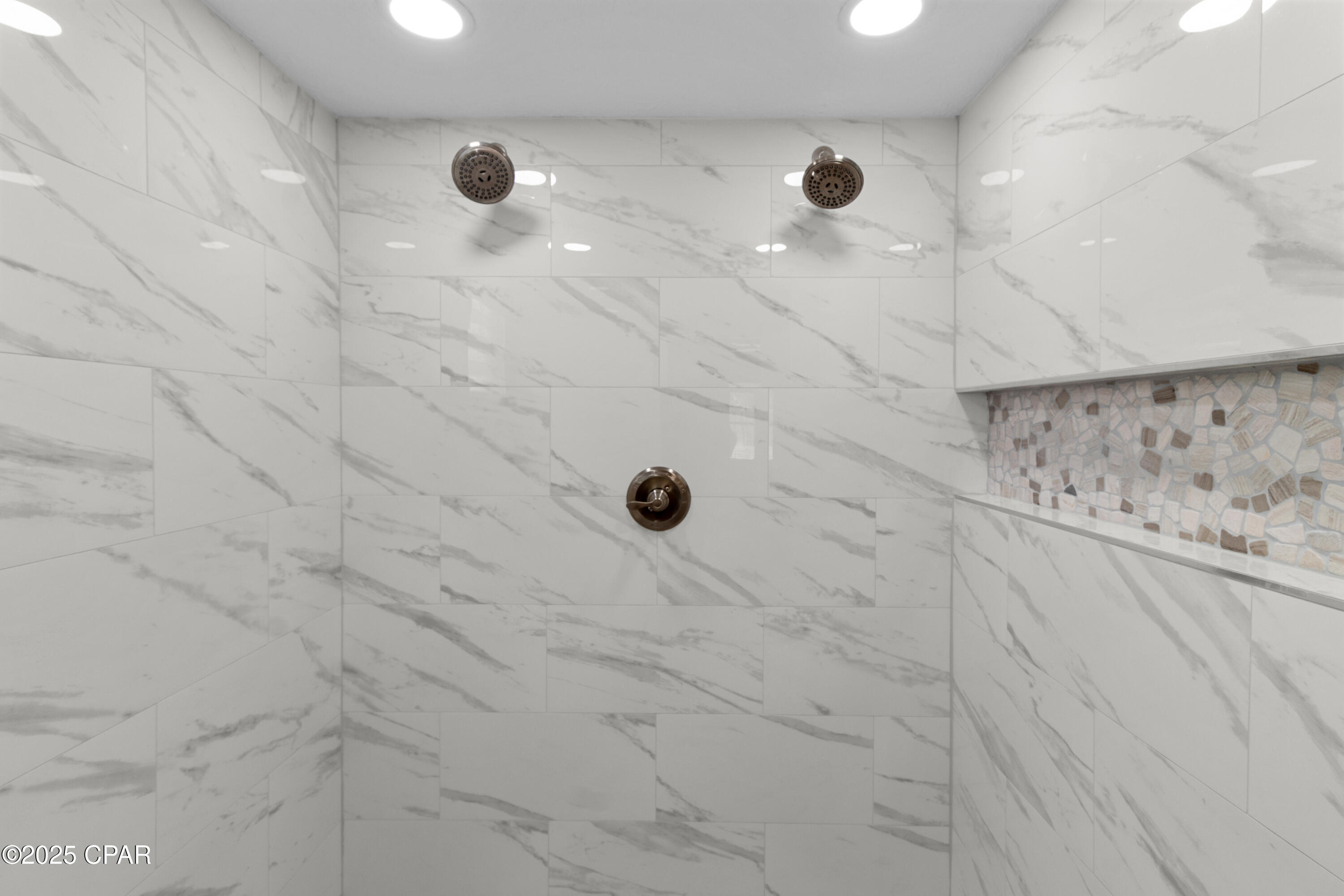 Image 29 For 204 Wells Street