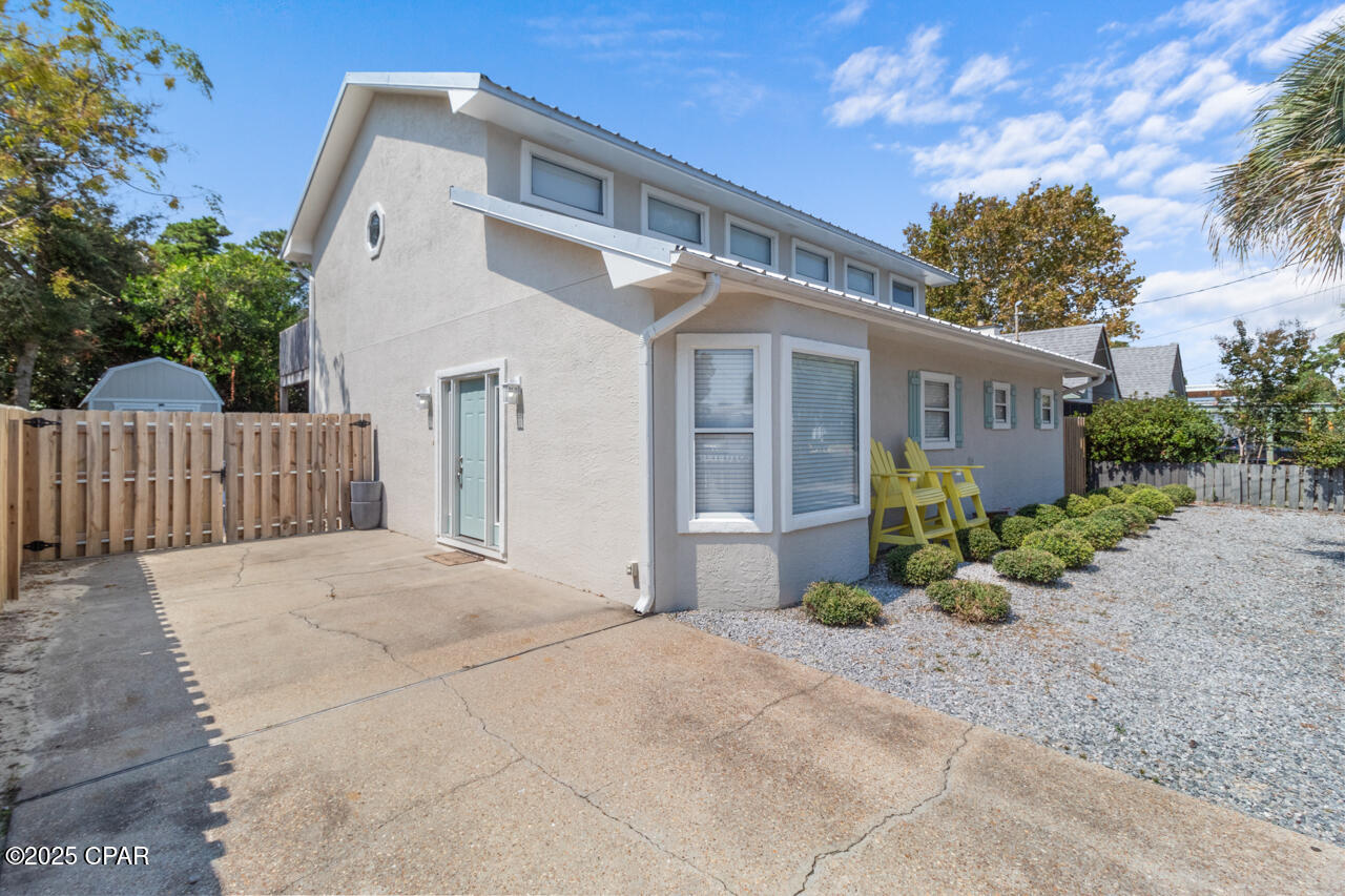 Image 4 For 204 Wells Street