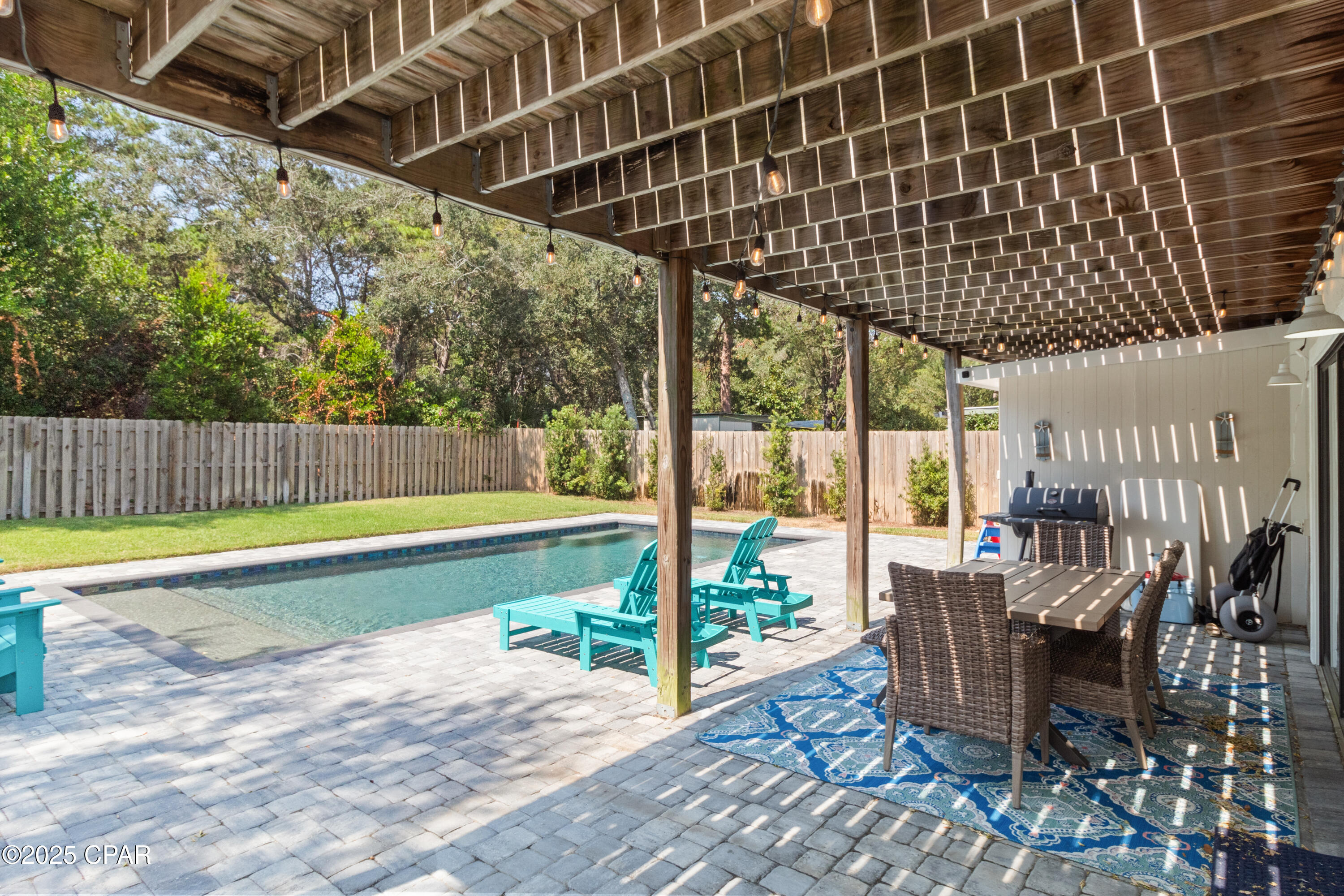 Image 44 For 204 Wells Street