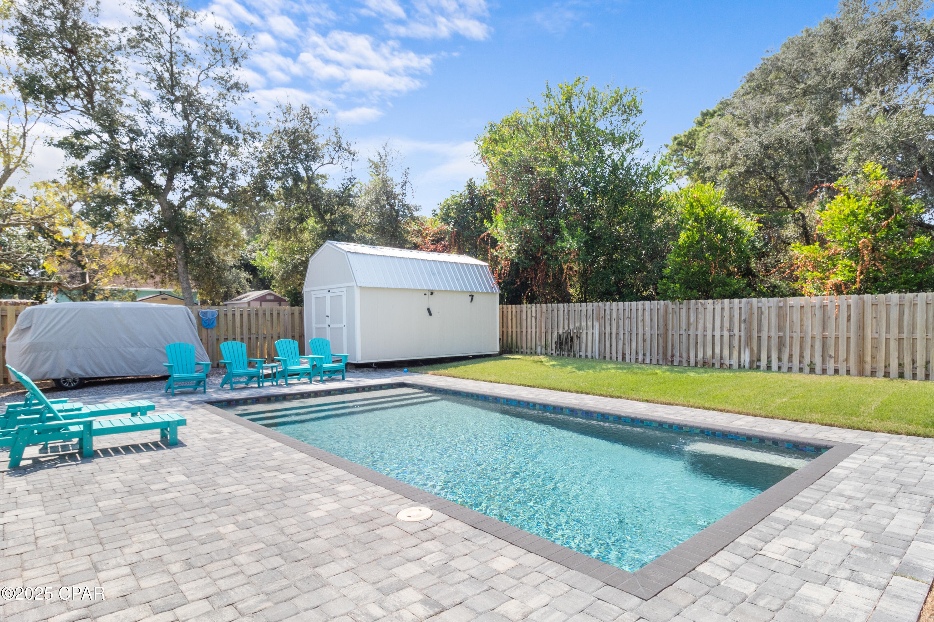 Image 52 For 204 Wells Street