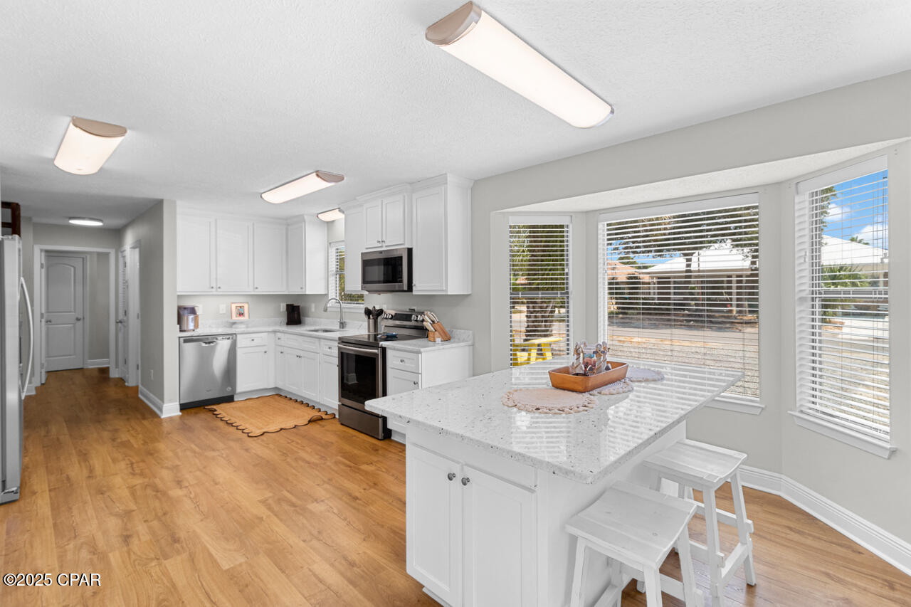 Image 6 For 204 Wells Street