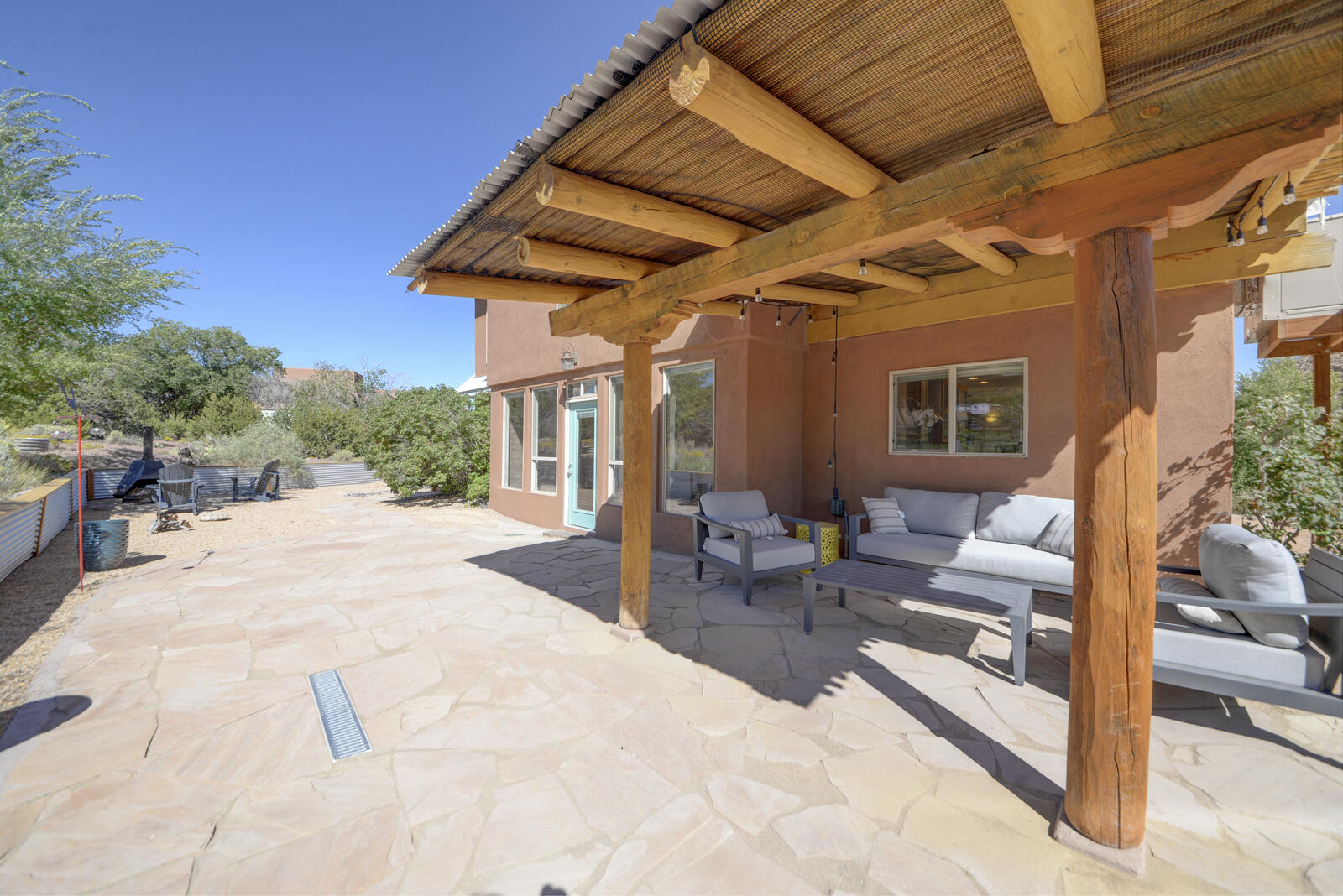 4 CAMINO MESTENO Patio