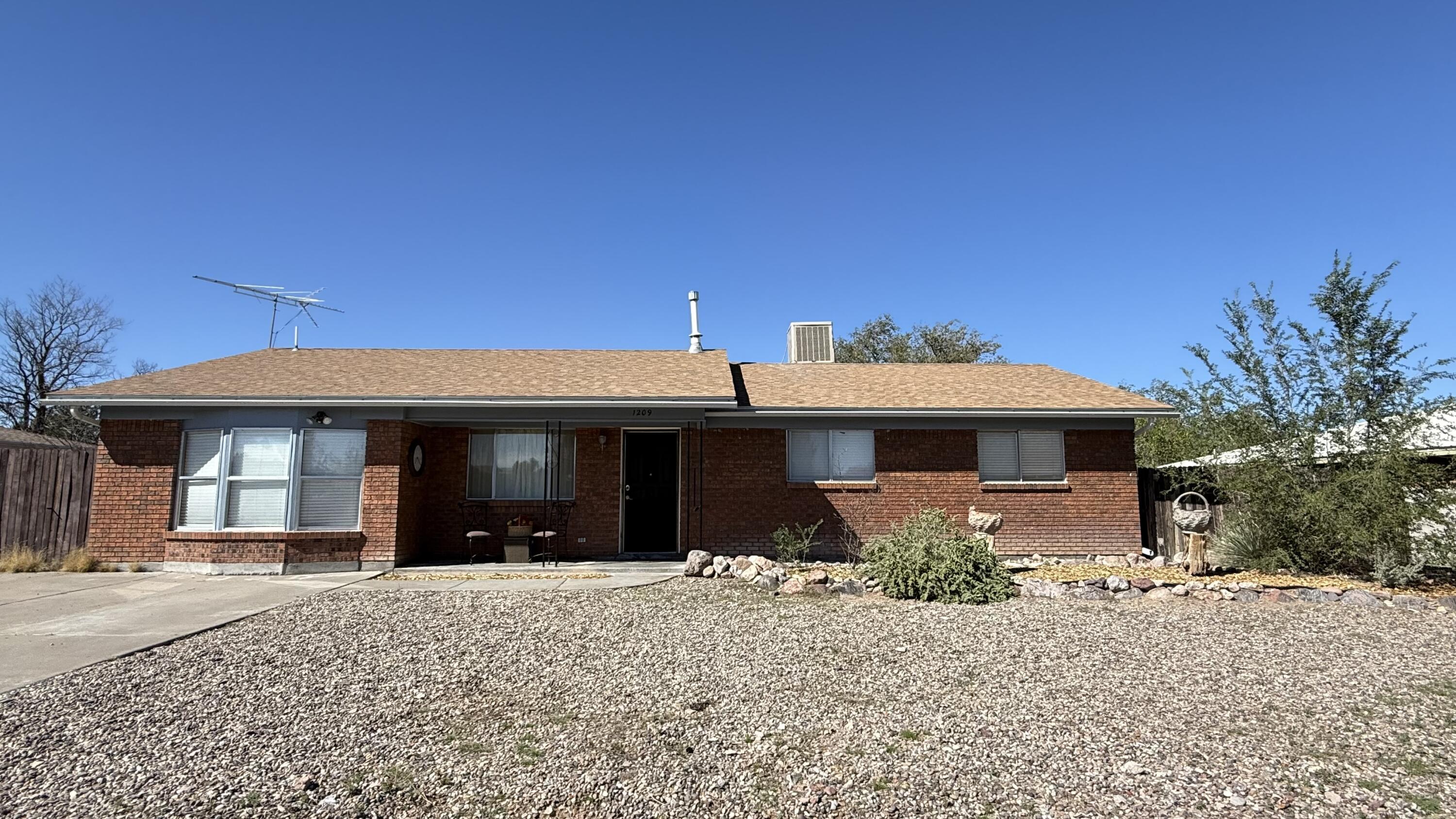 36th image of 1209 Lewis Dr, Socorro, NM 87801 | MLS# 1092000
