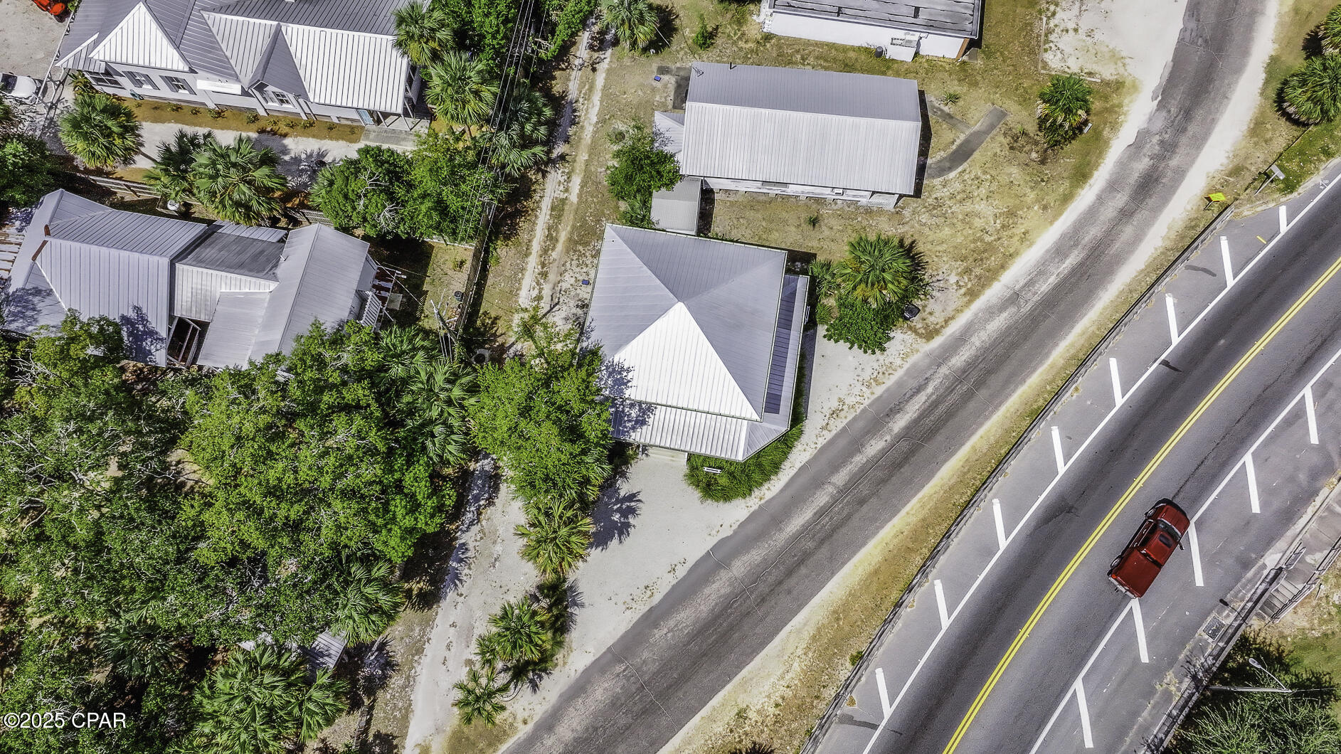 Listing photo id 37 for 20 4th Street