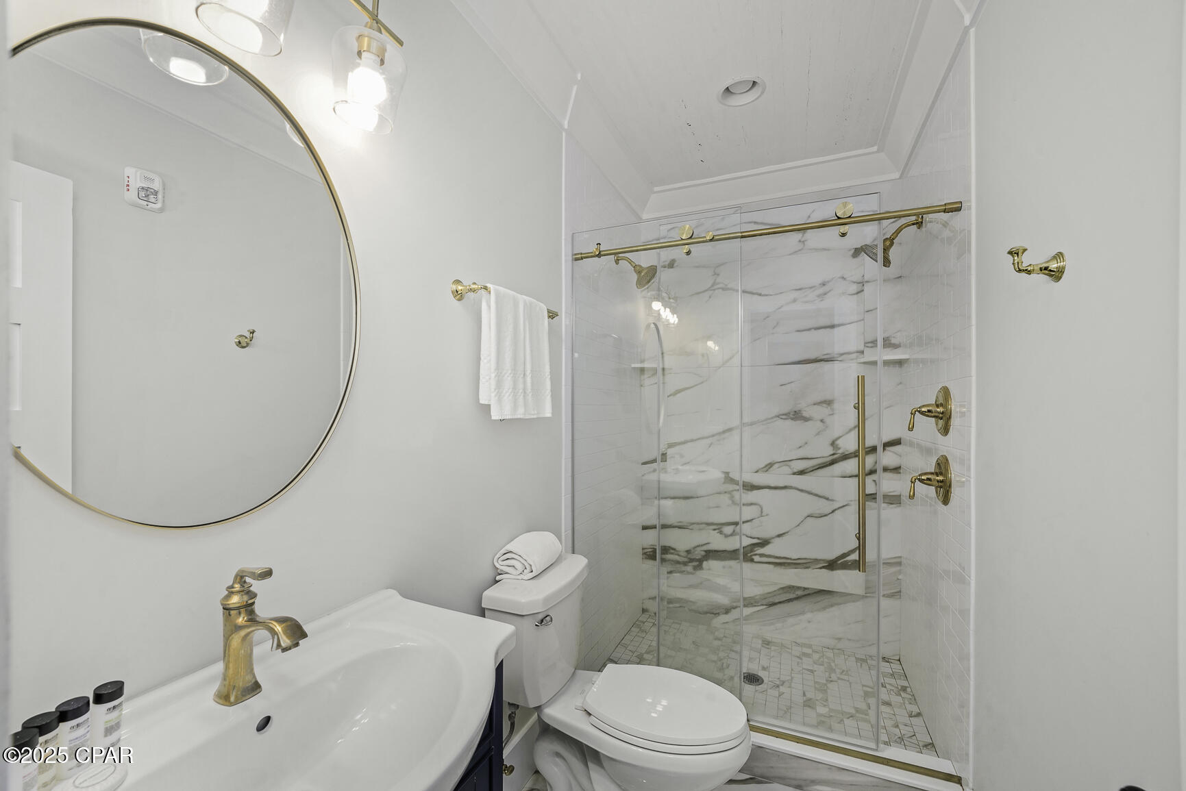 Listing photo id 27 for 20 4th Street