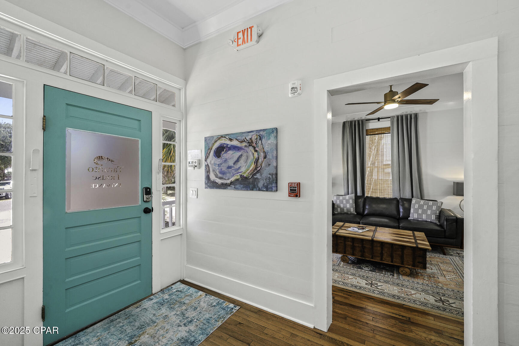 Listing photo id 5 for 20 4th Street