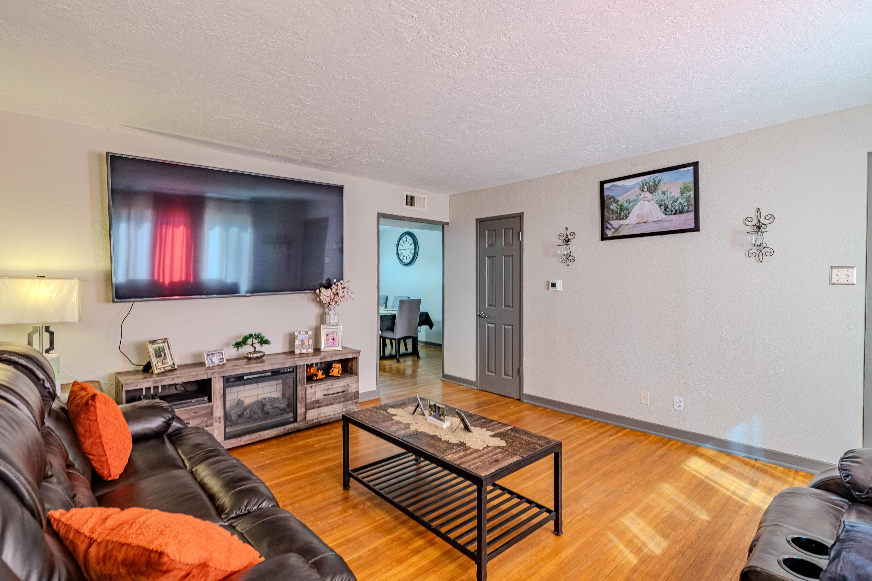 4th image of 725 Louisiana Blvd Se, Albuquerque, NM 87108 | MLS# 1092010