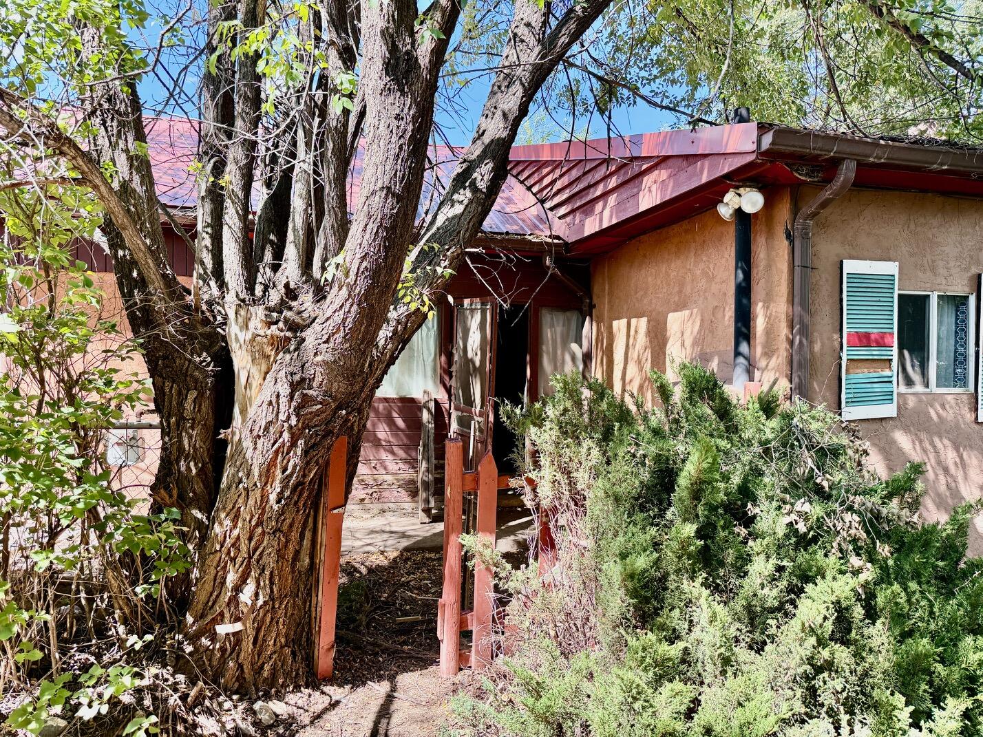 Homes for sale in Las Vegas, NM | 1106 New Mexico Ave, Las Vegas, NM 87701 | MLS# 1092011