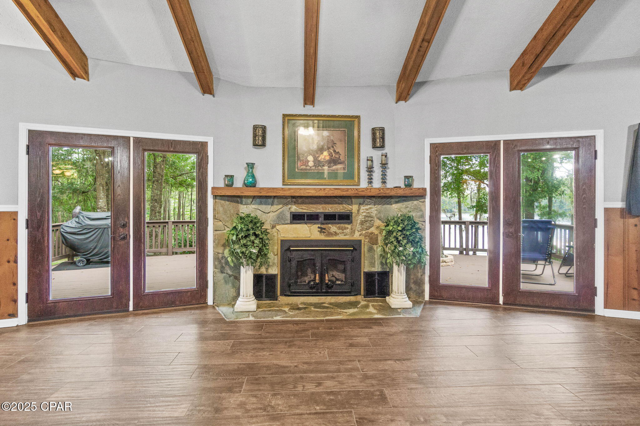 Listing photo id 36 for 2730 Mosquito Road