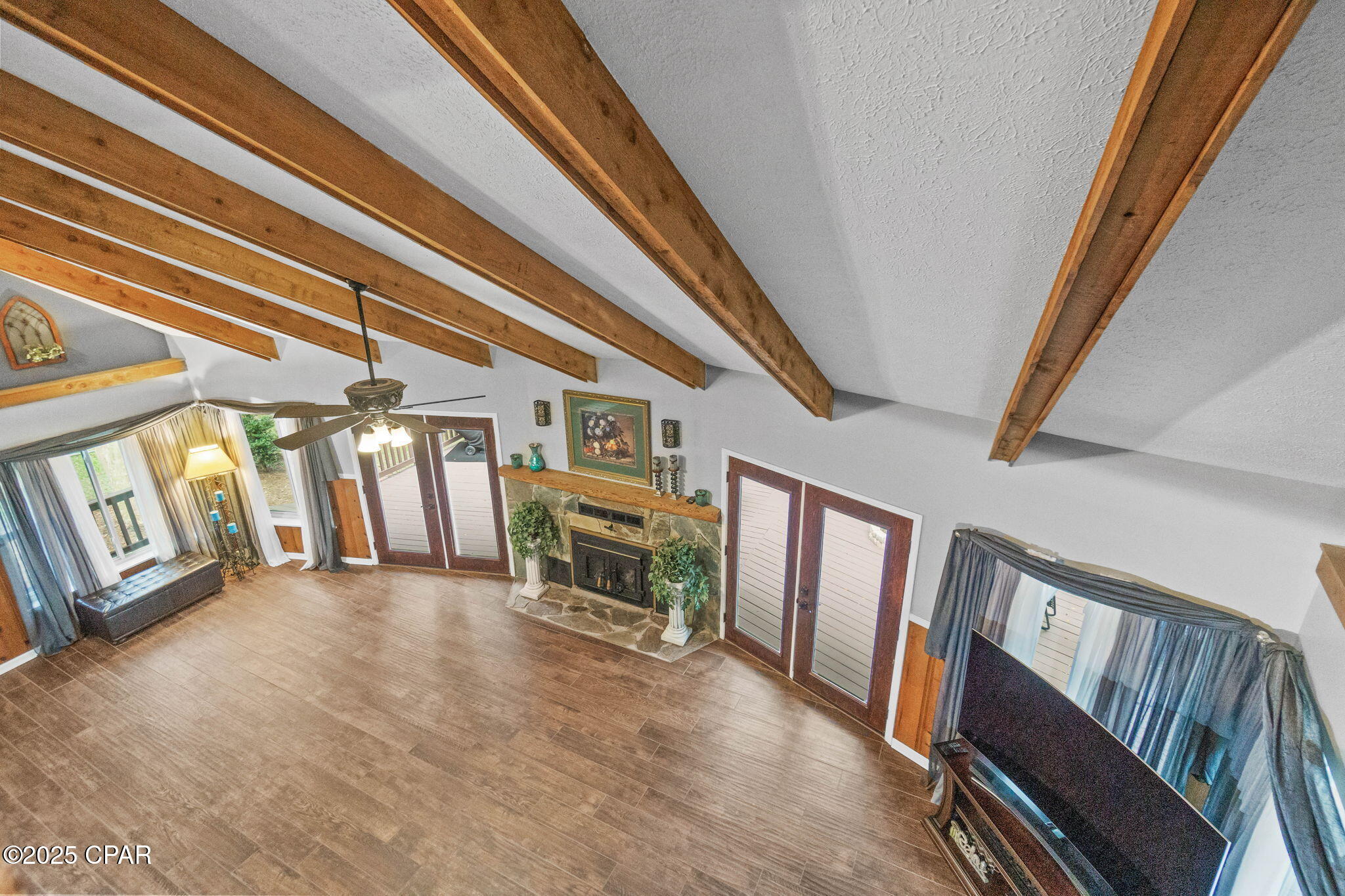 Listing photo id 43 for 2730 Mosquito Road