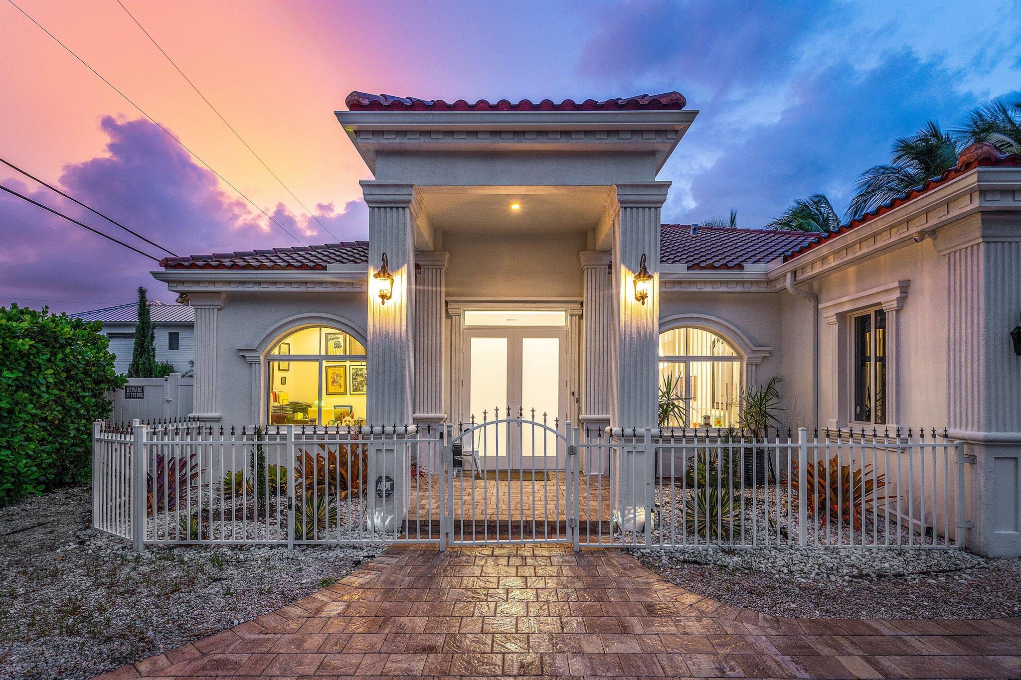 Homes for sale in Boca Raton, FL | 951 Nw 2Nd Avenue, Boca Raton, FL 33432 | MLS# R11127440