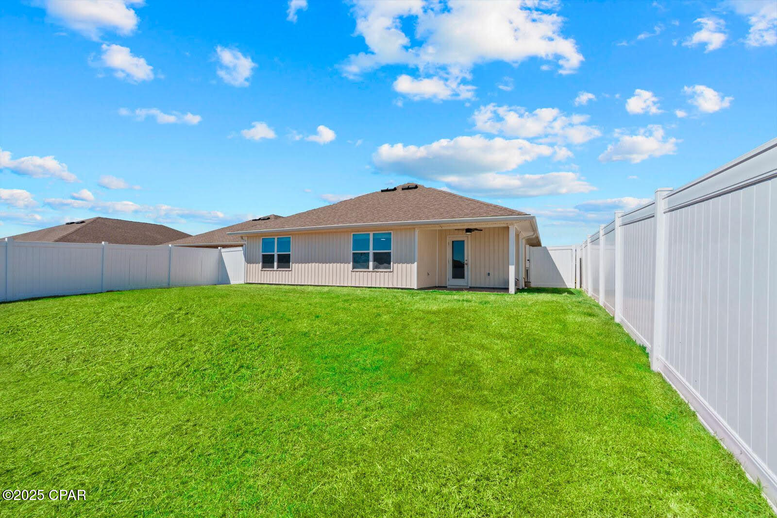 Image 2 For 6416 Slabinski Lane