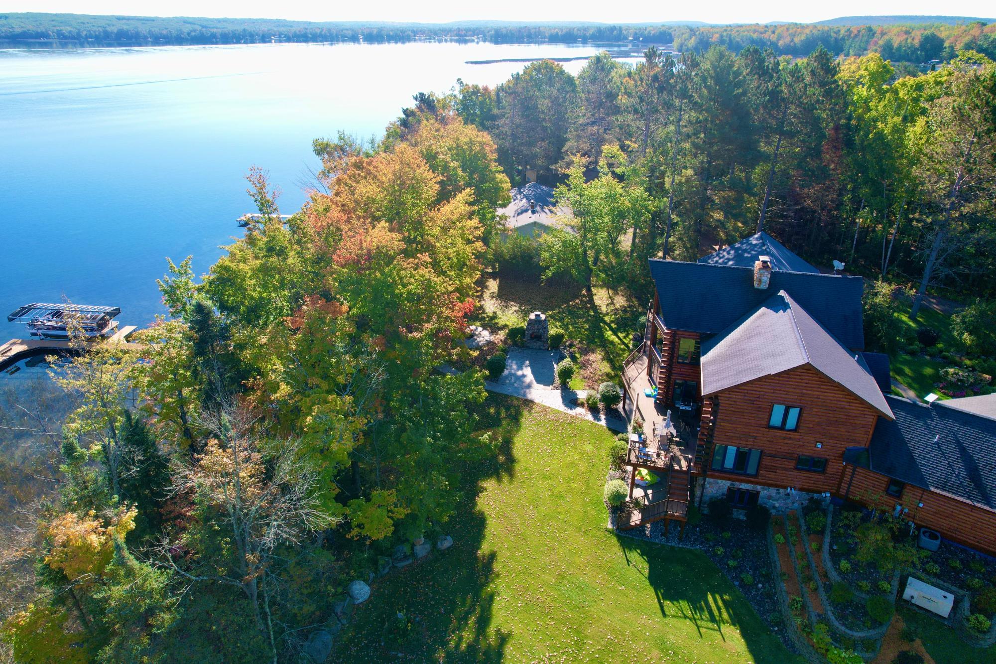 Metonga Lake Property 4262 Resch Ln Photo 1