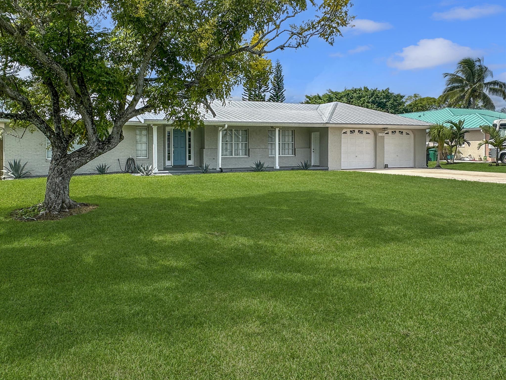 Homes for sale in Fort Pierce, FL | 5205 Feather Creek Dr, Fort Pierce, FL 34951 | MLS# R11127443