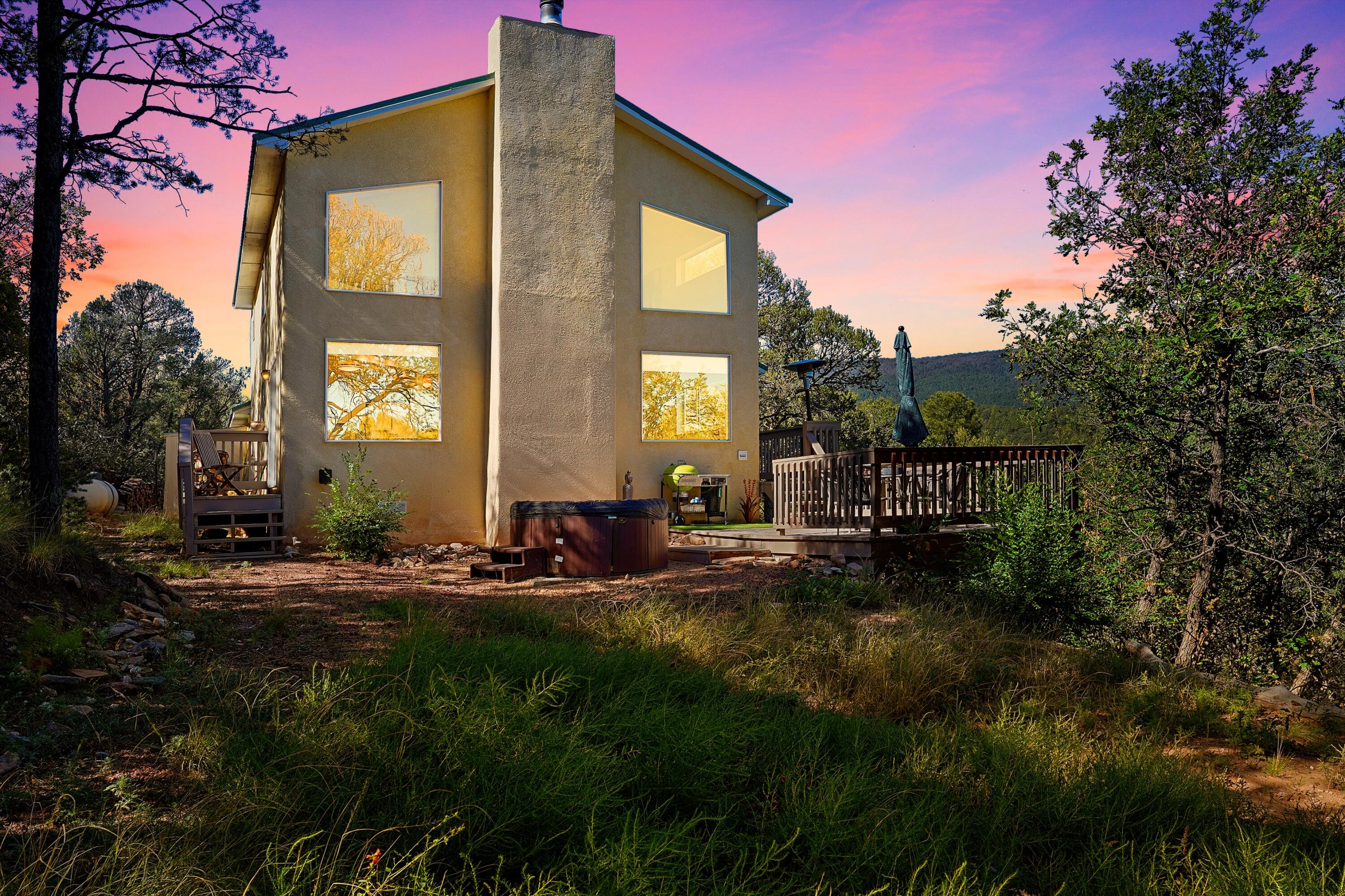 Homes for sale in Cedar Crest, NM | 2 Cedar Hill Pl Ne, Cedar Crest, NM 87008 | MLS# 1092036