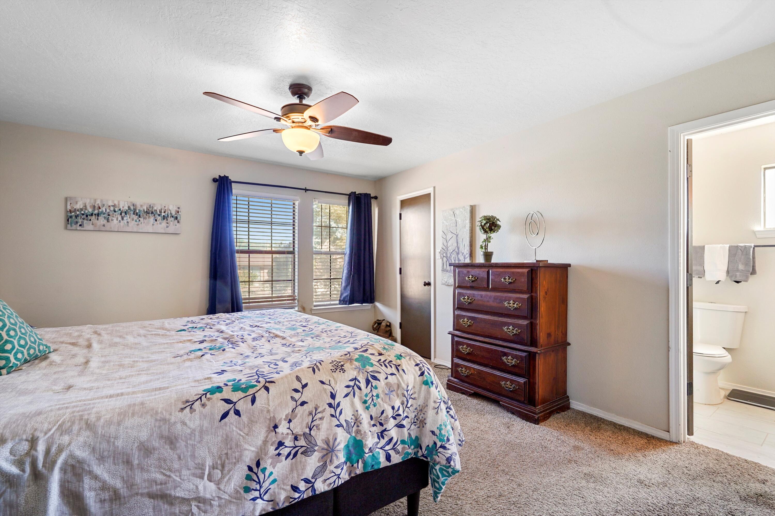 305 Summer Winds Drive SE Bedroom