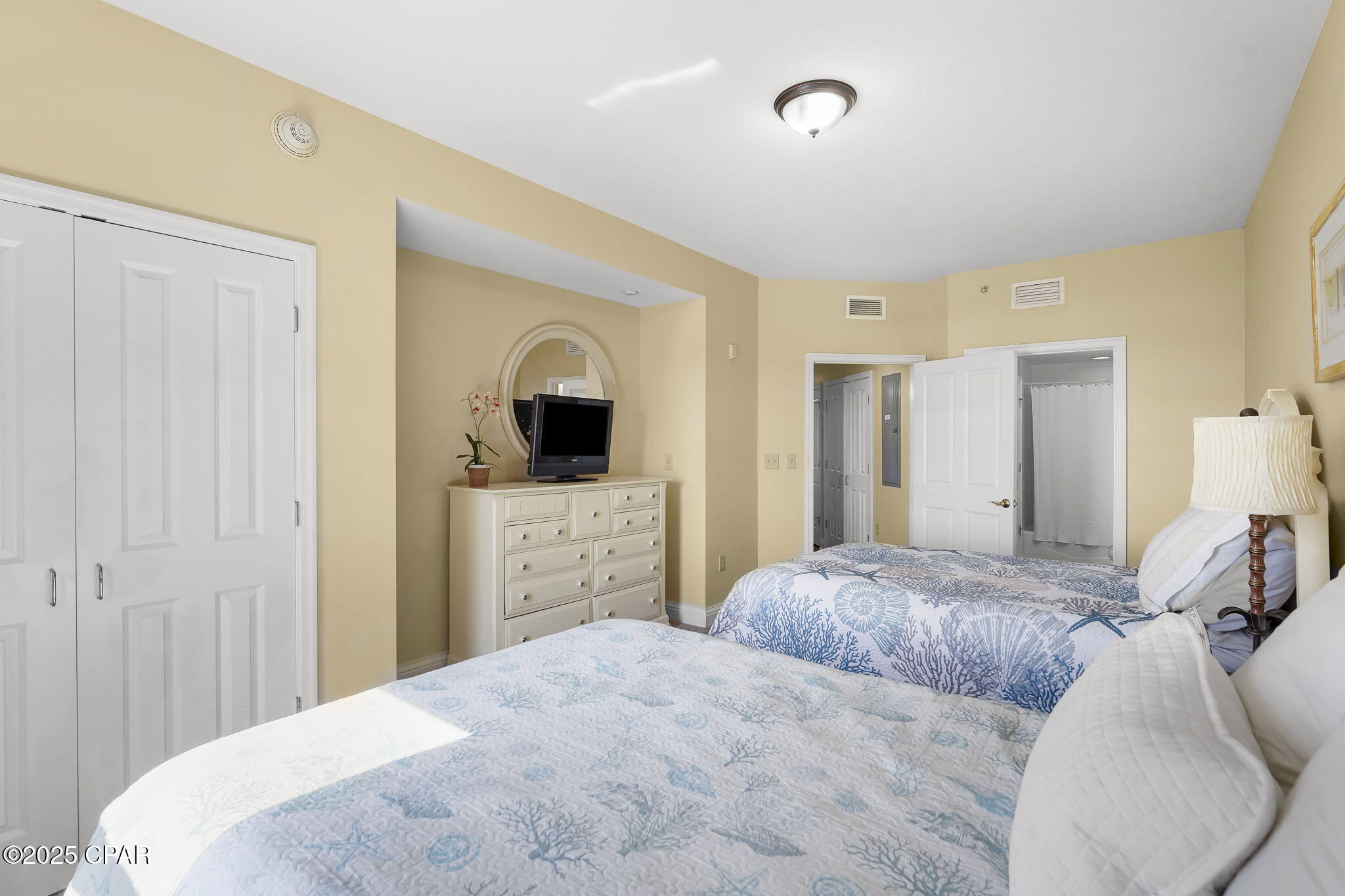 Image 31 For 4050 Marriott Drive 3606