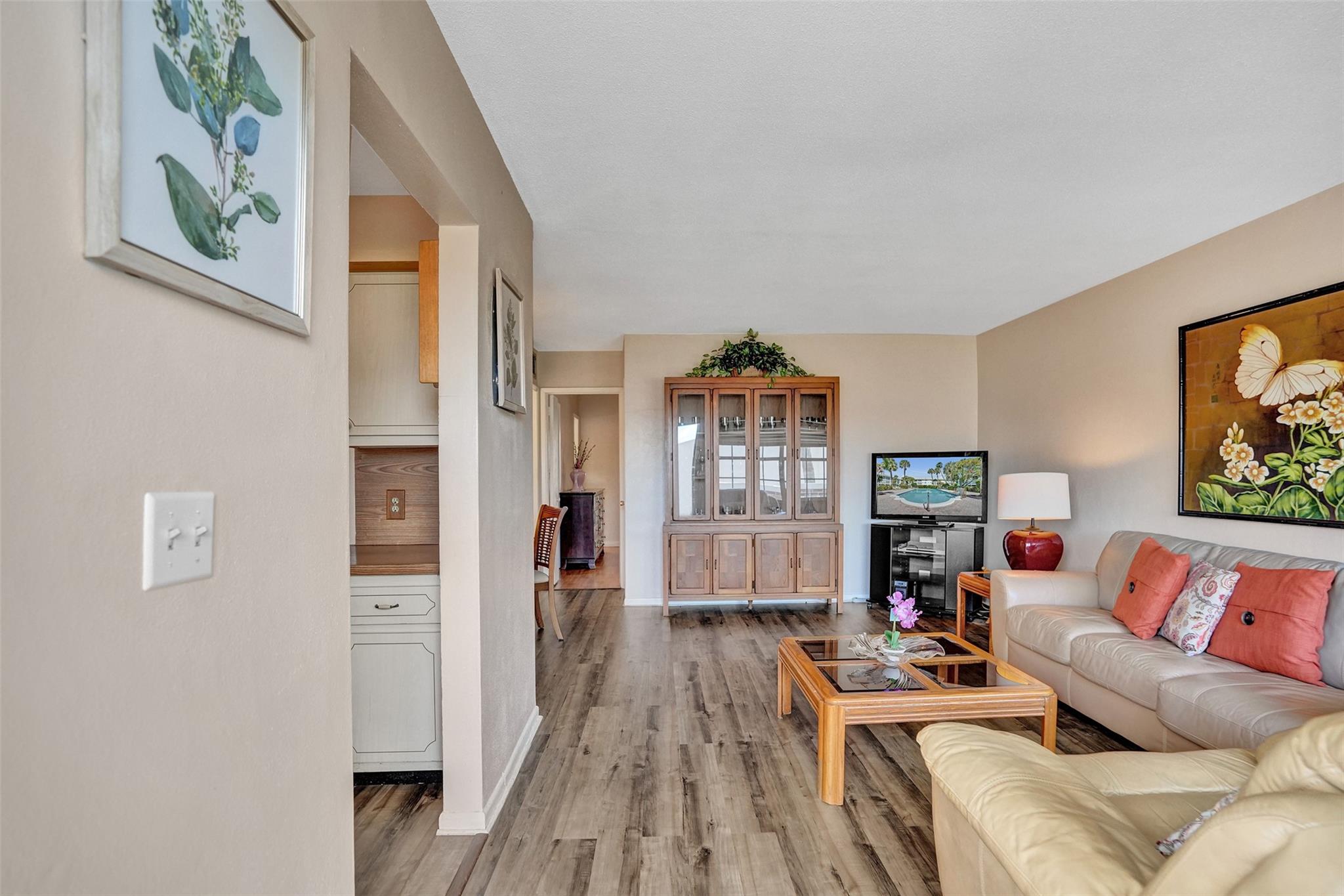 Homes for sale in Lighthouse Point, FL | 2050 Ne 39th St #203s, Lighthouse Point, FL 33064 | MLS# F10528859