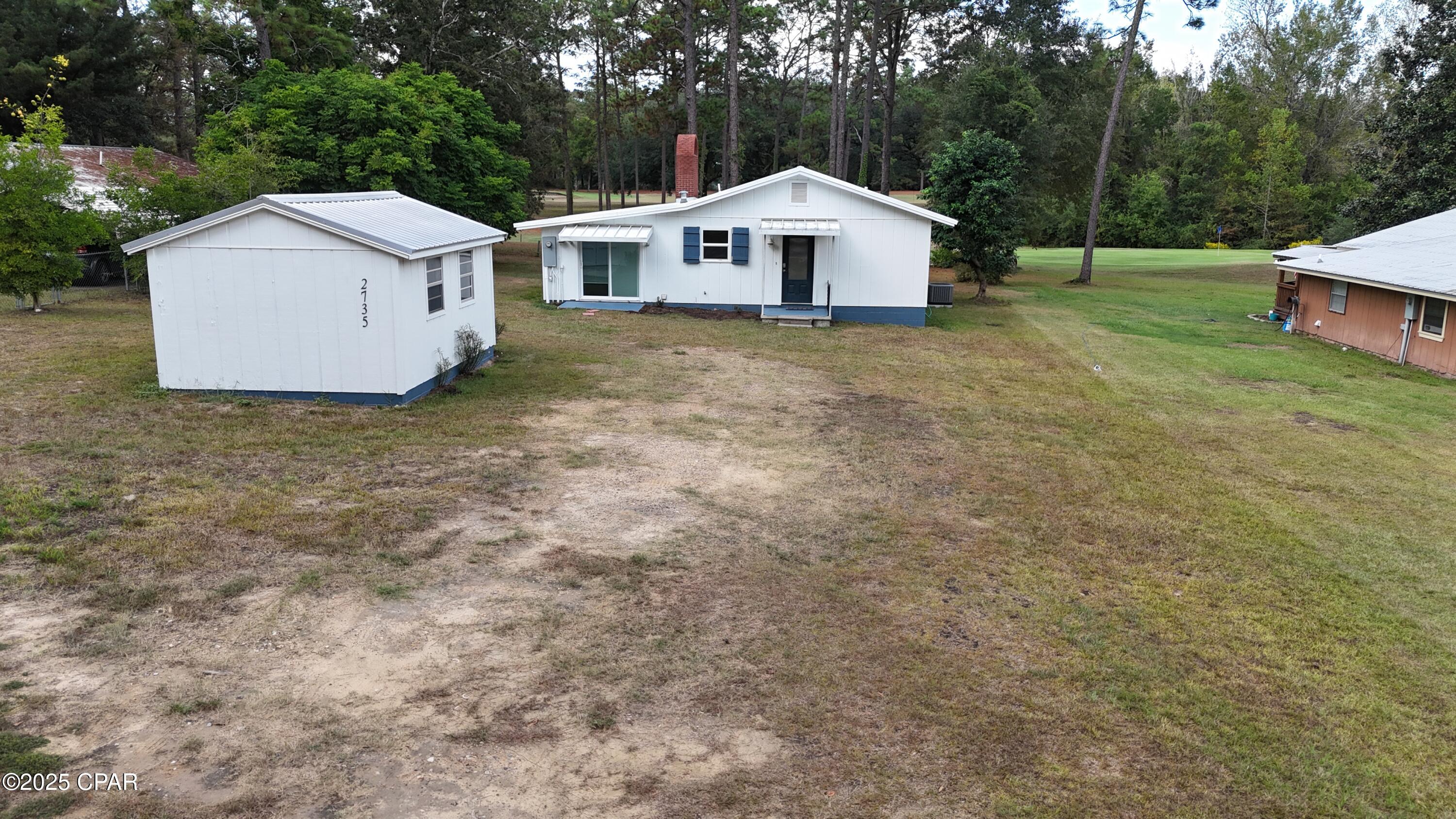 Listing photo id 20 for 2735 Muir Lane