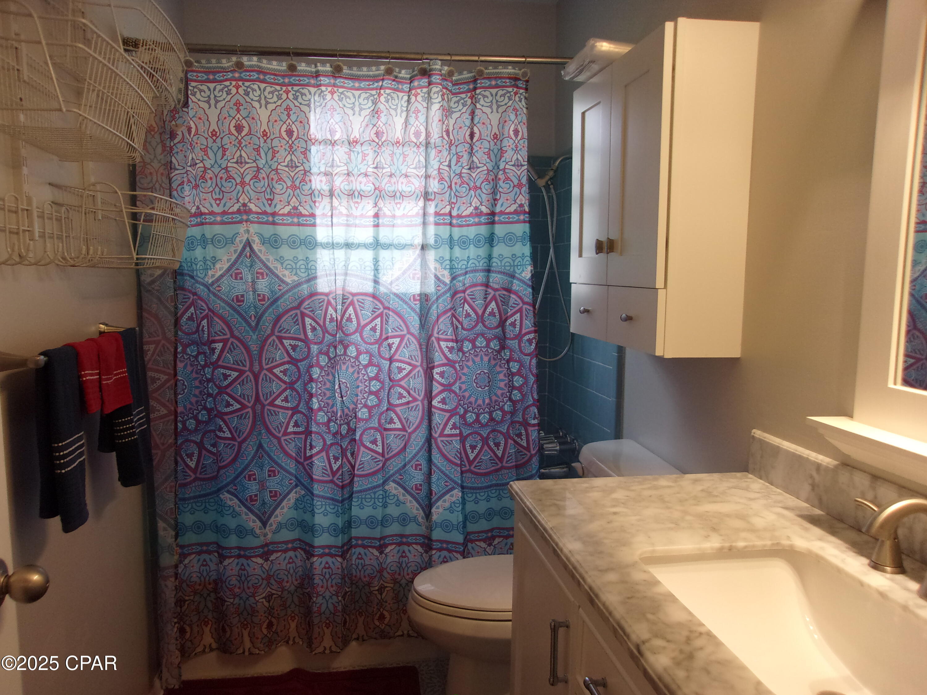 Listing photo id 8 for 2735 Muir Lane