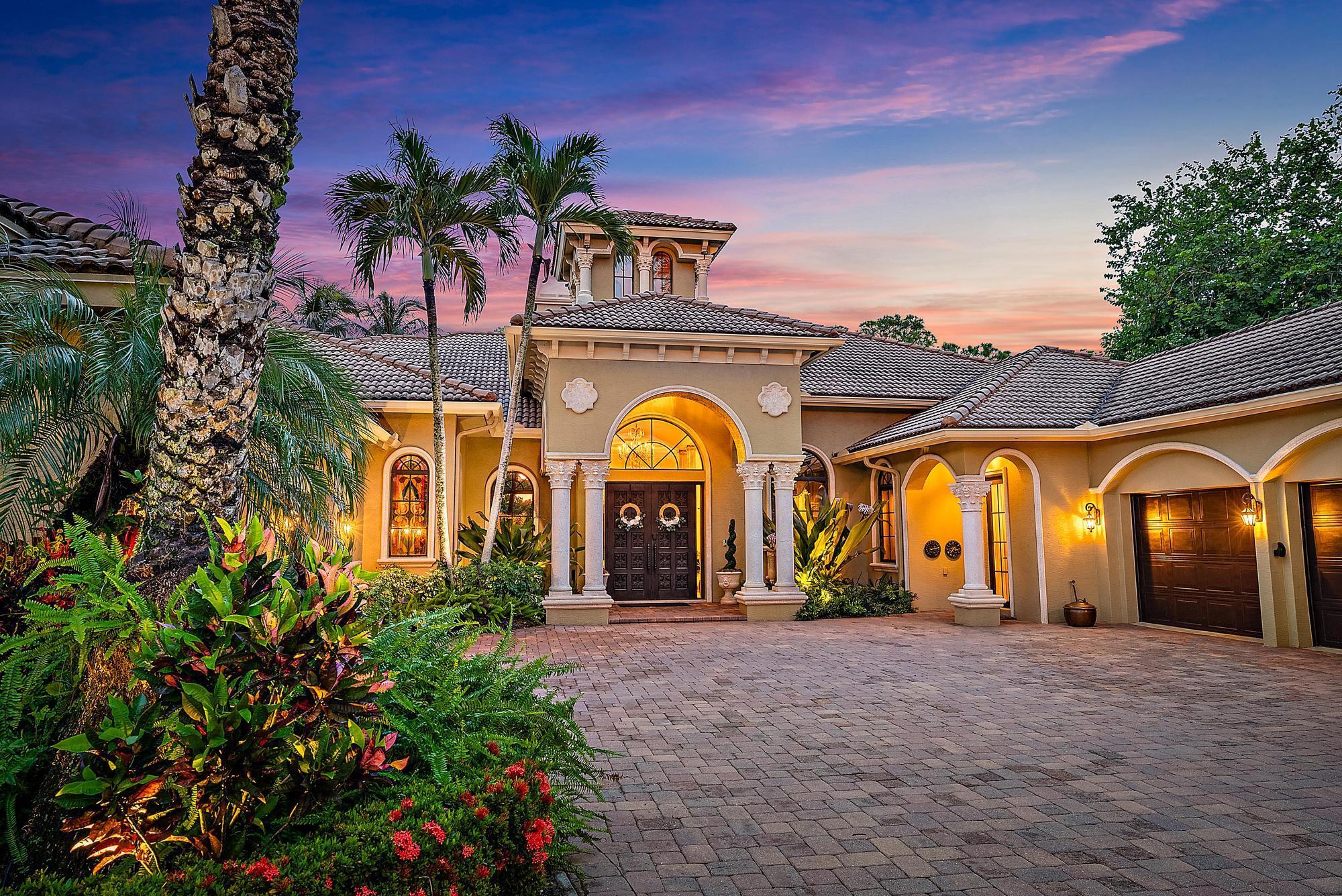 Homes for sale in Palm Beach Gardens, FL | 7730 Woodsmuir Dr, Palm Beach Gardens, FL 33412 | MLS# R11127539