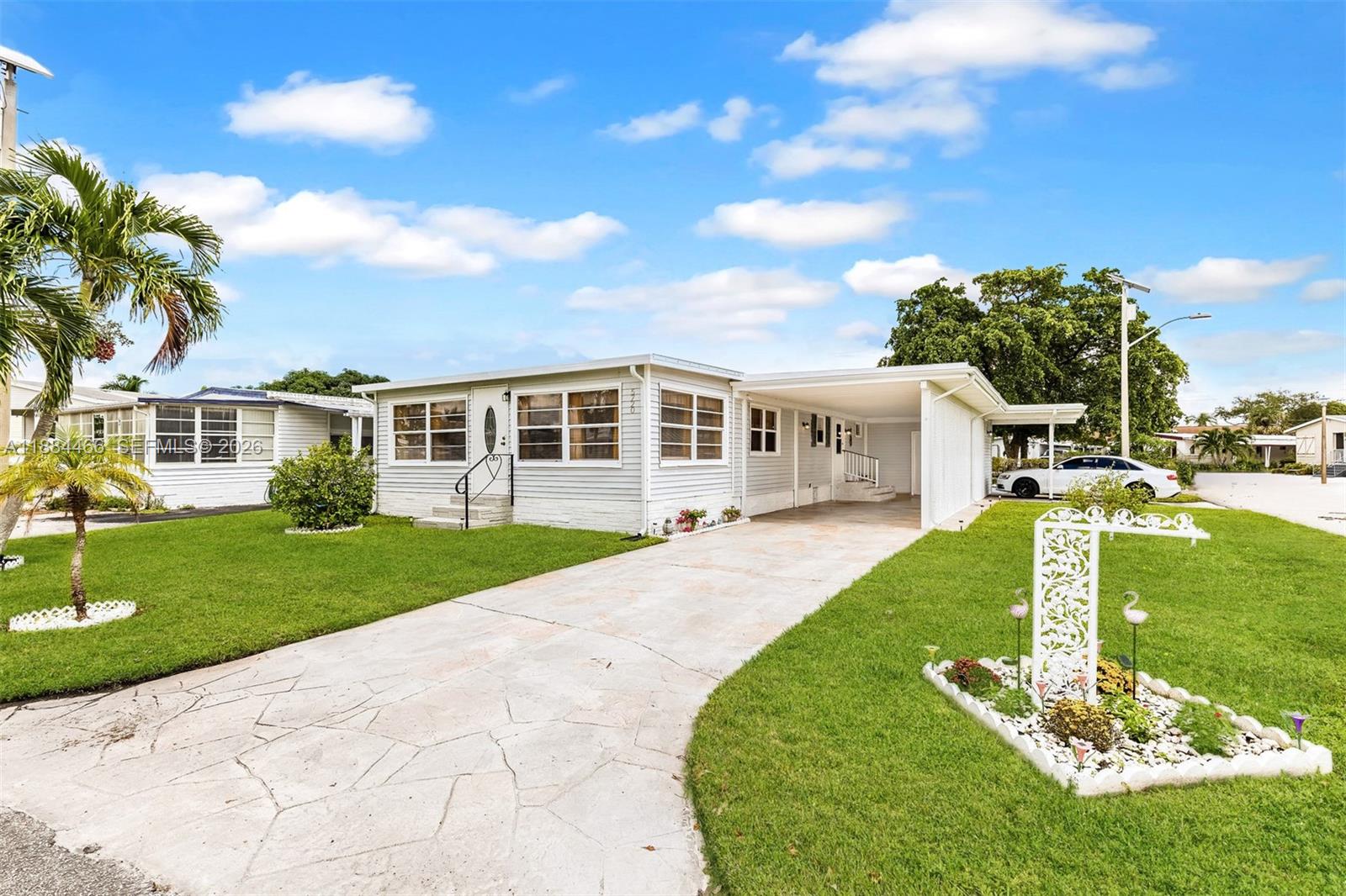 Homes for sale in Dania Beach, FL | 5720 Lakeshore Dr, Dania Beach, FL 33312 | MLS# A11884466