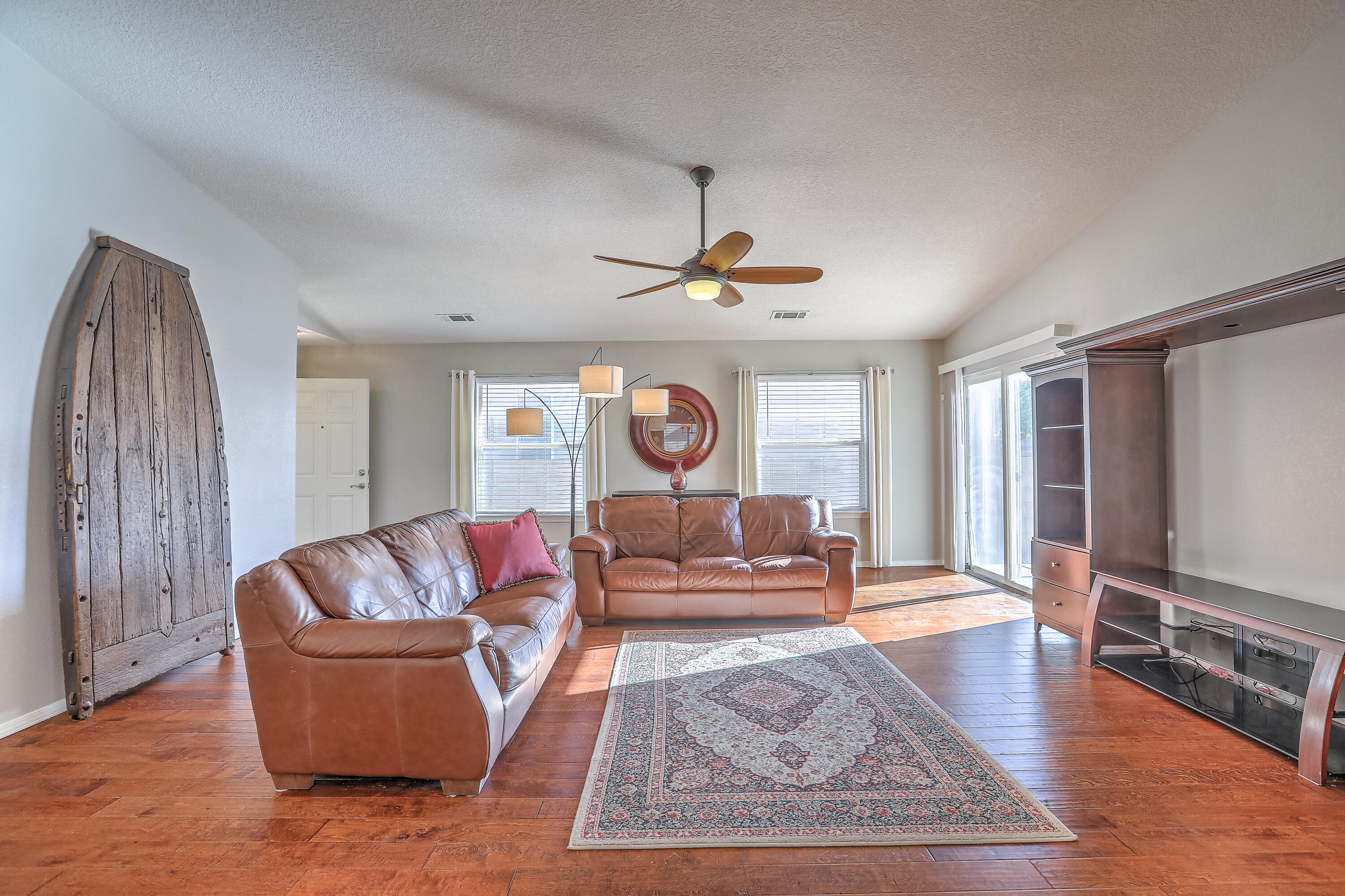 Homes for sale in Albuquerque, NM | 6615 Ventana Hills Rd Nw, Albuquerque, NM 87114 | MLS# 1092061