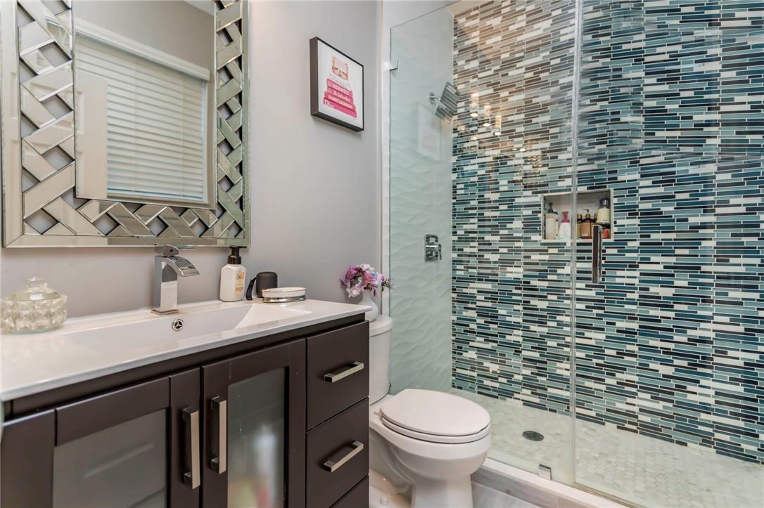 ensuite bathroom for bedroom #3