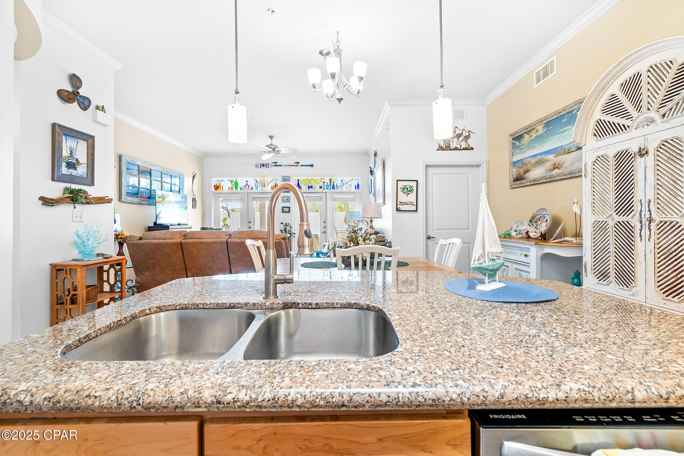 Image 5 For 8700 Front Beach Road 4106