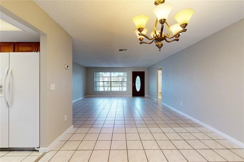 Homes for sale in Boca Raton, FL | 9728 Sw 3rd St, Boca Raton, FL 33428 | MLS# F10528937