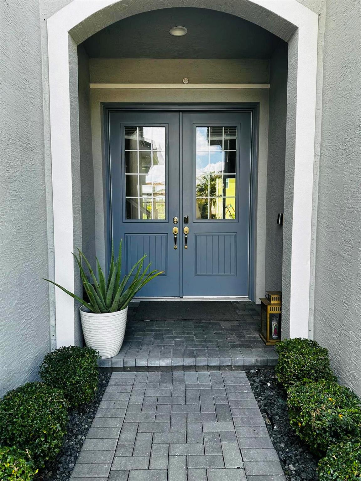 Homes for sale in The Acreage, FL | 15859 Goldfinch Circle, The Acreage, FL 33470 | MLS# R11127597