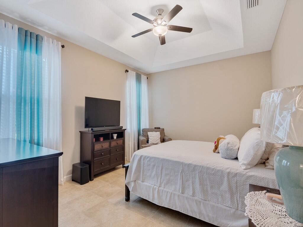 Homes for sale in Vero Beach, FL | 1425 Bunker Court, Vero Beach, FL 32966 | MLS# R11127595