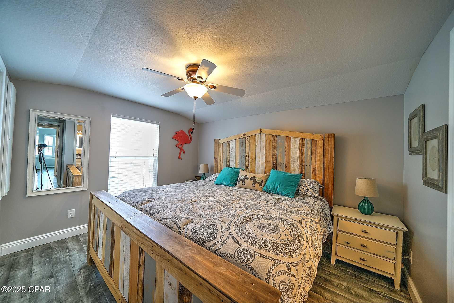 Image 18 For 516 Venture Boulevard