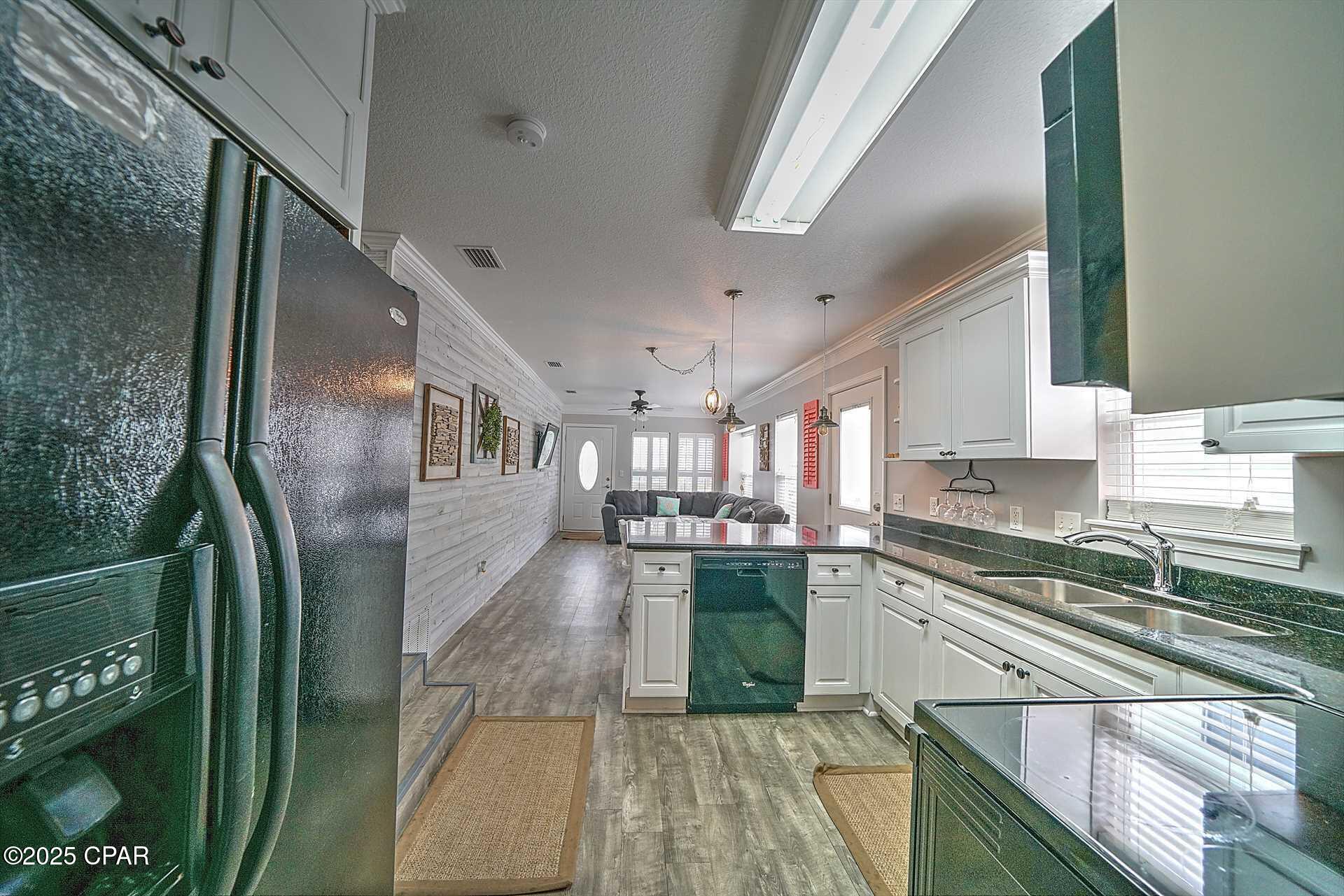 Image 8 For 516 Venture Boulevard